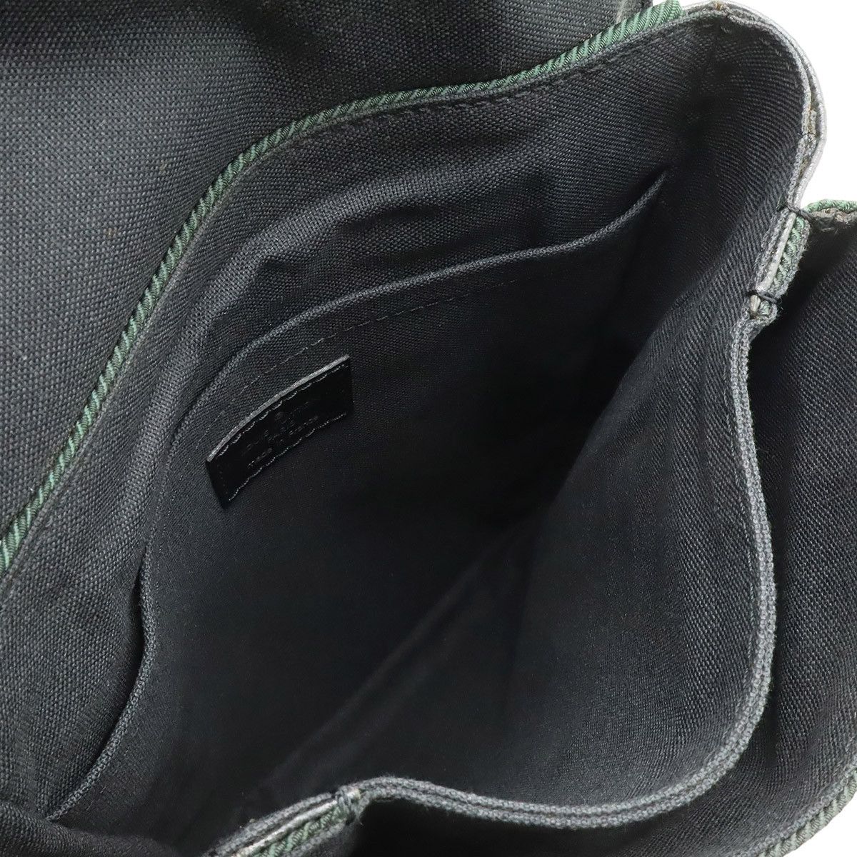 Louis Vuitton Louis Vuitton Louis Vuitton Taiga Shoulder Bag Textile Shoulder Bag M30892 DUTY FREE for USA Size ONE SIZE - 6 Thumbnail