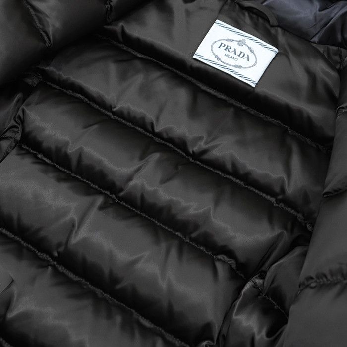 Prada Prada PRADA Down Jacket Plastic / Synthetic Outerwear DUTY FREE for USA Size ONE SIZE - 11 Thumbnail