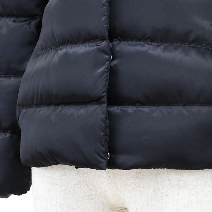 Prada Prada PRADA Down Jacket Plastic / Synthetic Outerwear DUTY FREE for USA Size ONE SIZE - 14 Thumbnail