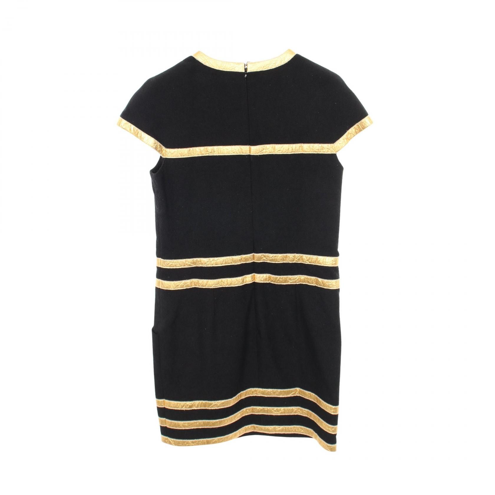 Chanel Chanel Chanel Coco Mark Short Sleeve Velour Dress Textile Dresses P61799V44569 DUTY FREE for USA Size ONE SIZE - 2 Thumbnail