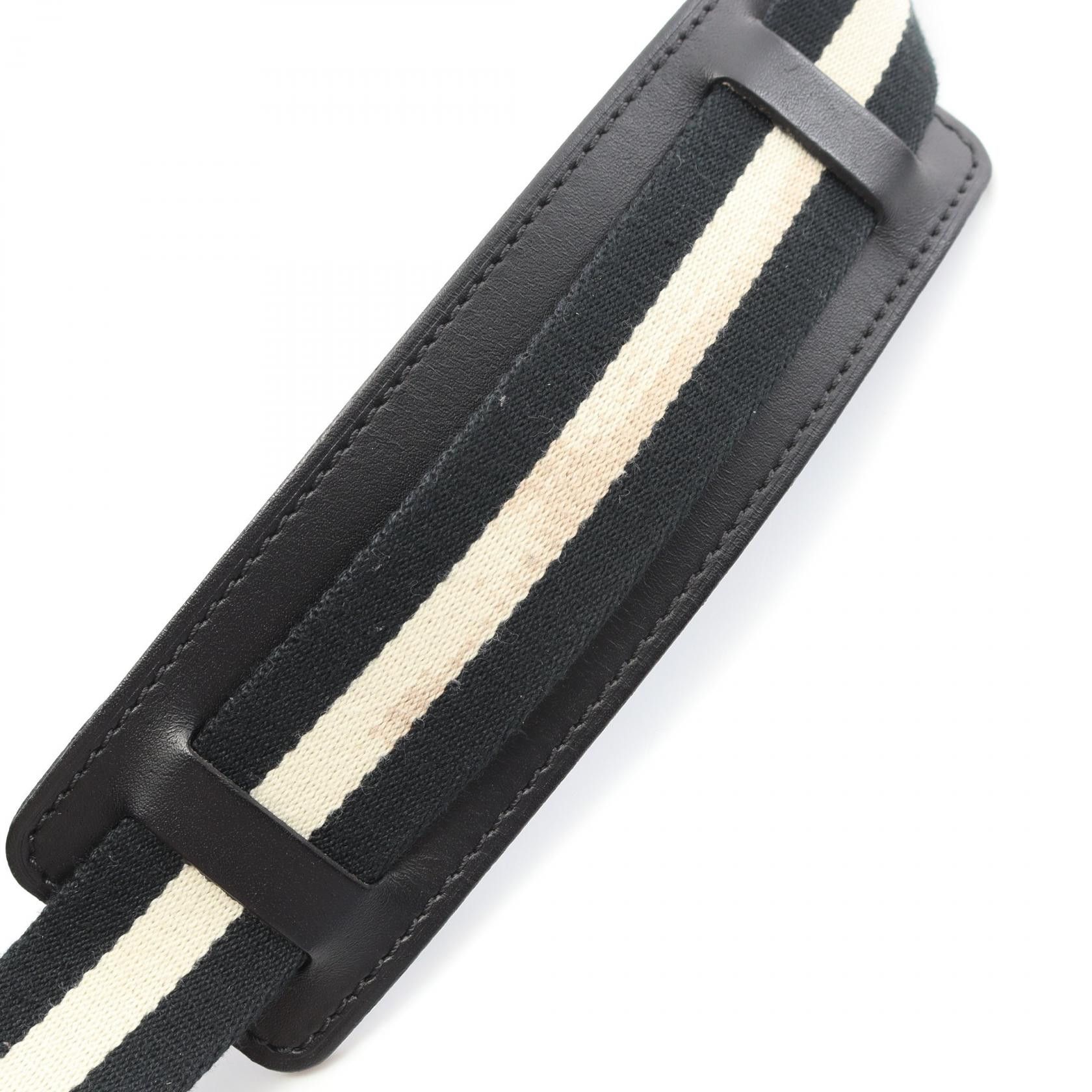 Louis Vuitton Louis Vuitton Louis Vuitton Buzas Mary Kate Monogram Mini Shoulder Bag Textile Shoulder Bag M92324 DUTY FREE for USA Size ONE SIZE - 9 Thumbnail