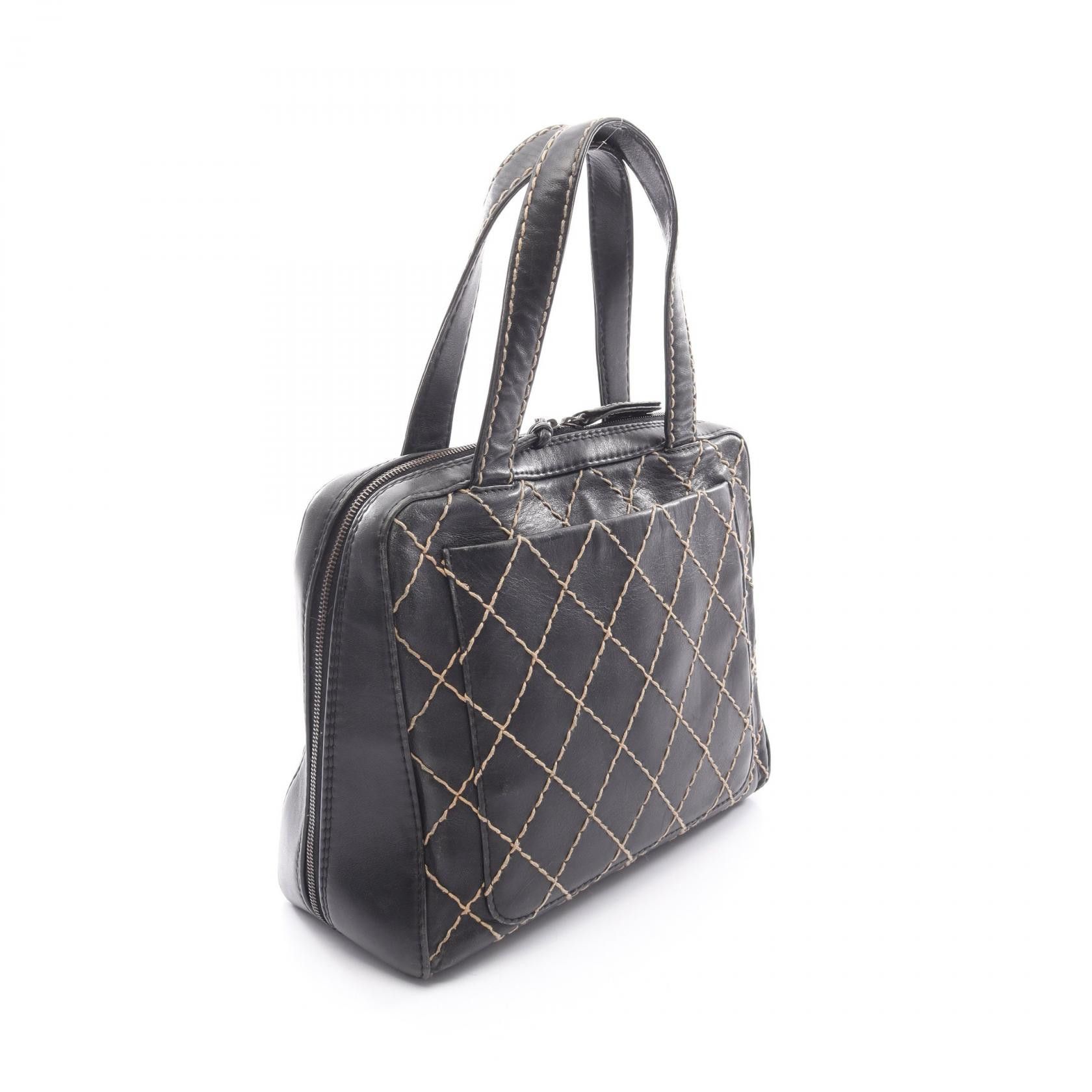 Chanel Chanel Chanel Wild Stitch Leather Handbag Leather Handbag DUTY FREE for USA Size ONE SIZE - 2 Thumbnail
