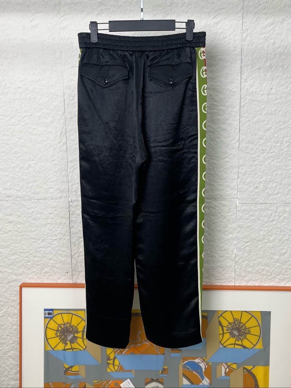 Gucci Black Track Pants with Side Stripe Size US 28 / EU 44 - 2 Thumbnail