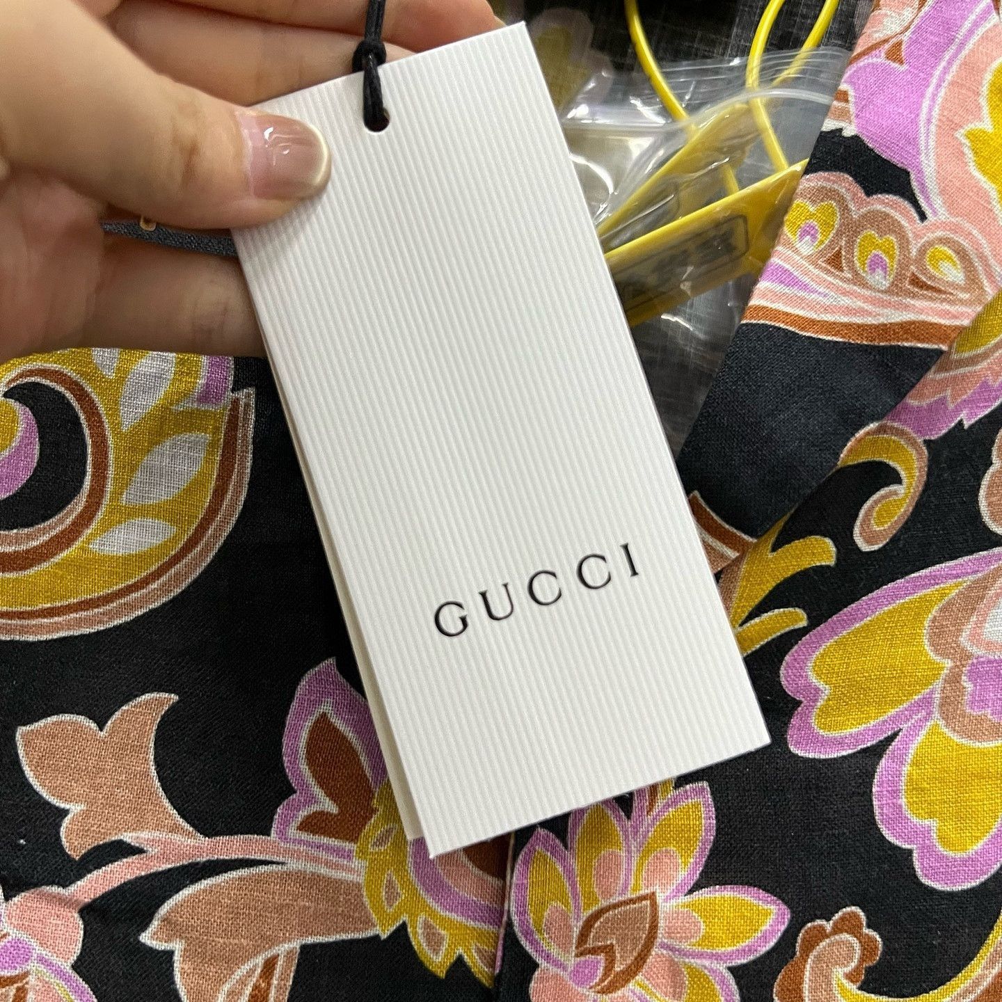 Gucci Multi Paisley Print Linen Button-Up Size US S / EU 44-46 / 1 - 5 Thumbnail