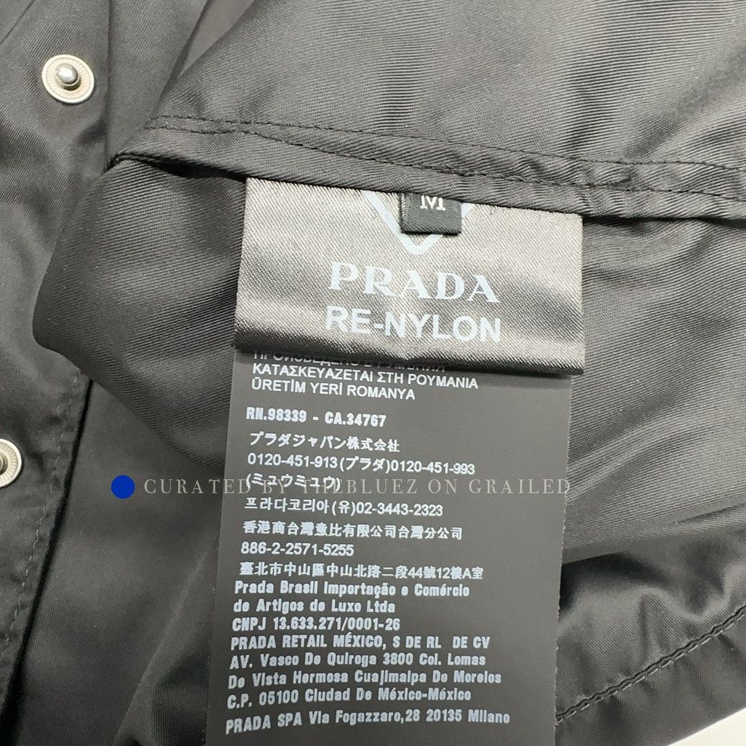 Prada Short Sleeve Logo Shirt in Black Size US M / EU 48-50 / 2 - 4 Thumbnail