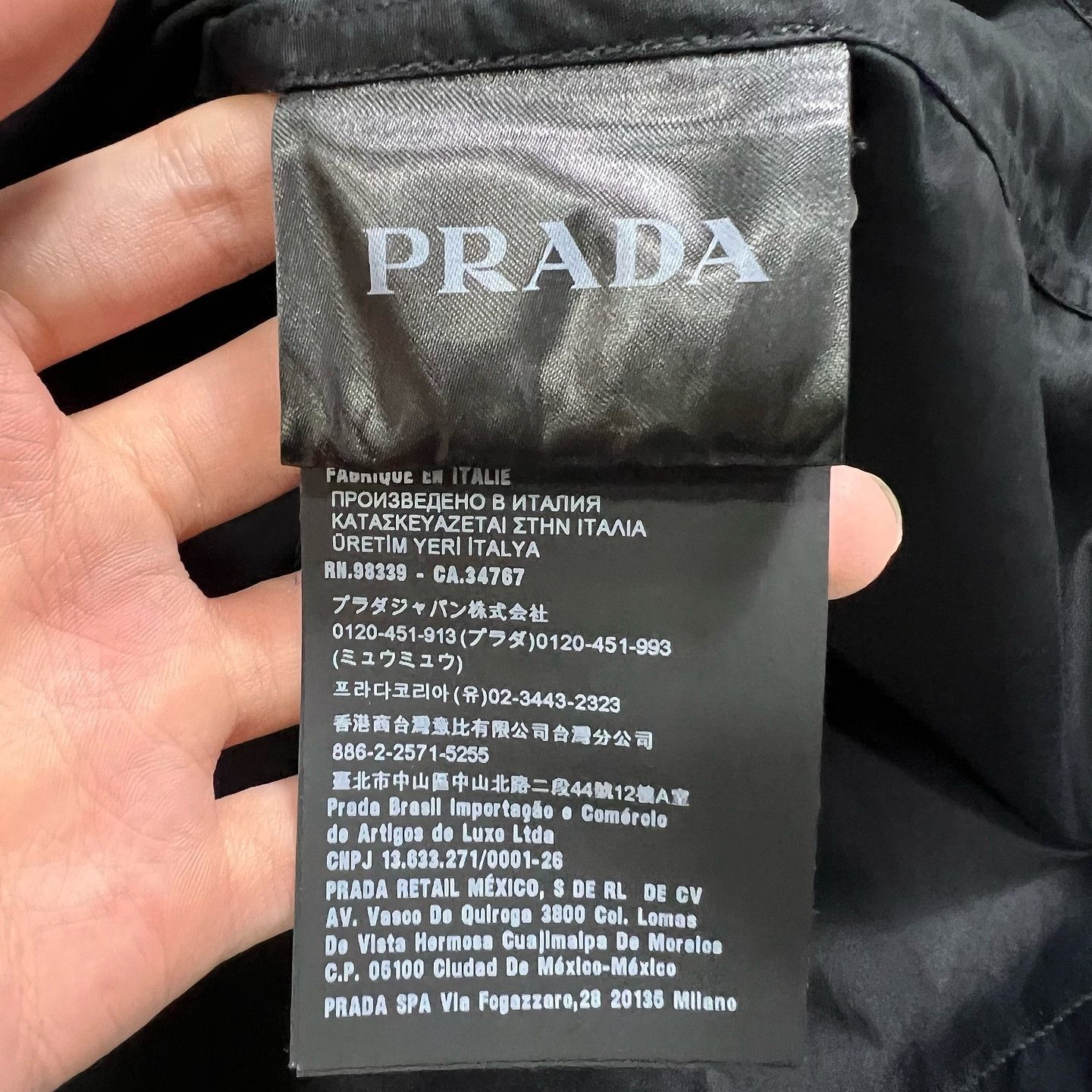 Prada Black Sequin Collar Button Up Shirt Size US L / EU 52-54 / 3 - 4 Thumbnail