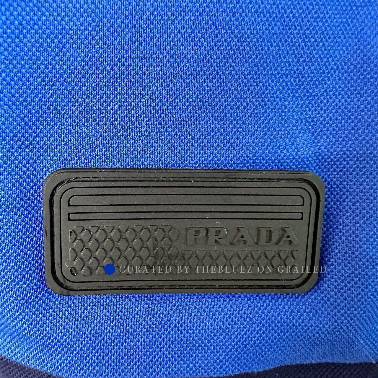 Prada Logo Patch Polo Shirt in Blue Size US L / EU 52-54 / 3 - 5 Thumbnail