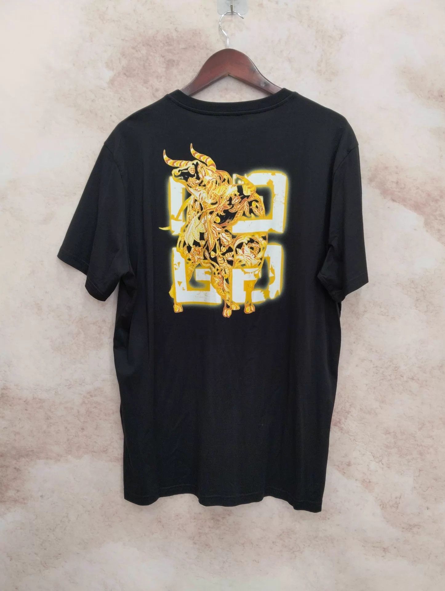 Givenchy Classic Black Crewneck Short Sleeve Tee Size US XL / EU 56 / 4 - 2 Thumbnail