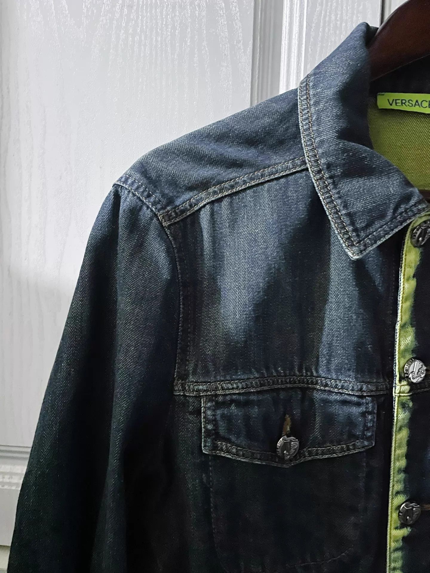 Versace Neon Green Trim Denim Jacket Size US S / EU 44-46 / 1 - 5 Thumbnail