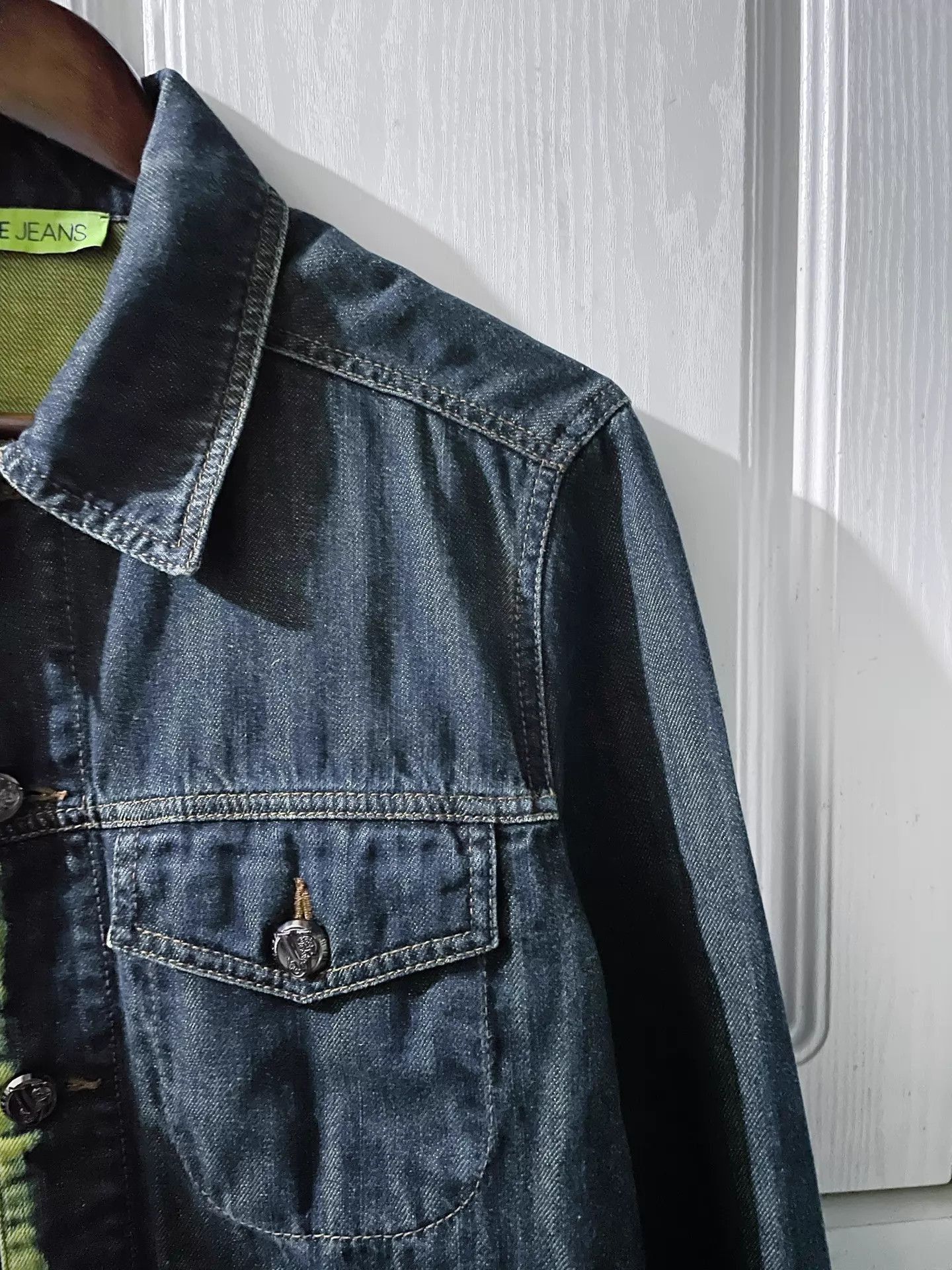 Versace Neon Green Trim Denim Jacket Size US S / EU 44-46 / 1 - 4 Thumbnail