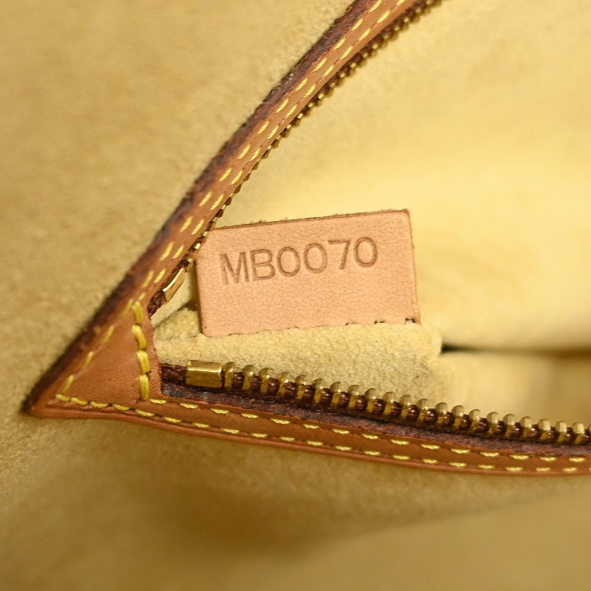 Louis Vuitton Louis Vuitton Babylone Handbag Monogram Canvas Size ONE SIZE - 5 Thumbnail