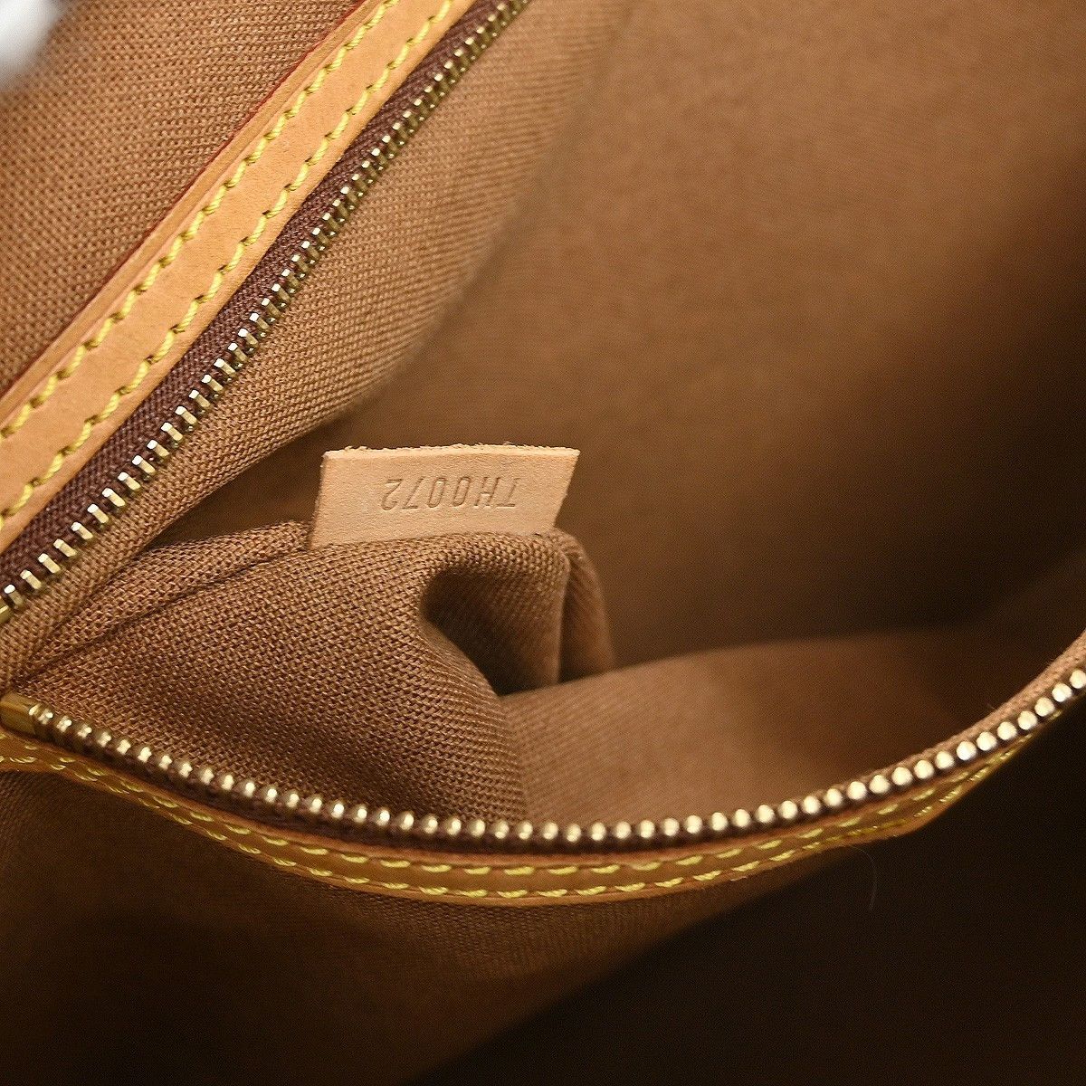 Louis Vuitton Louis Vuitton Cabas Mezzo Monogram Canvas Size ONE SIZE - 5 Thumbnail