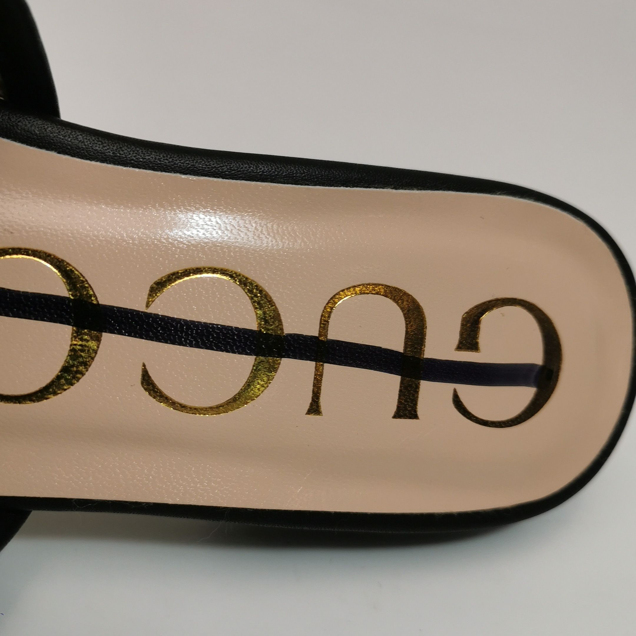 Gucci Gucci Women 5 Sandals Size US 5 / IT 35 - 9 Thumbnail