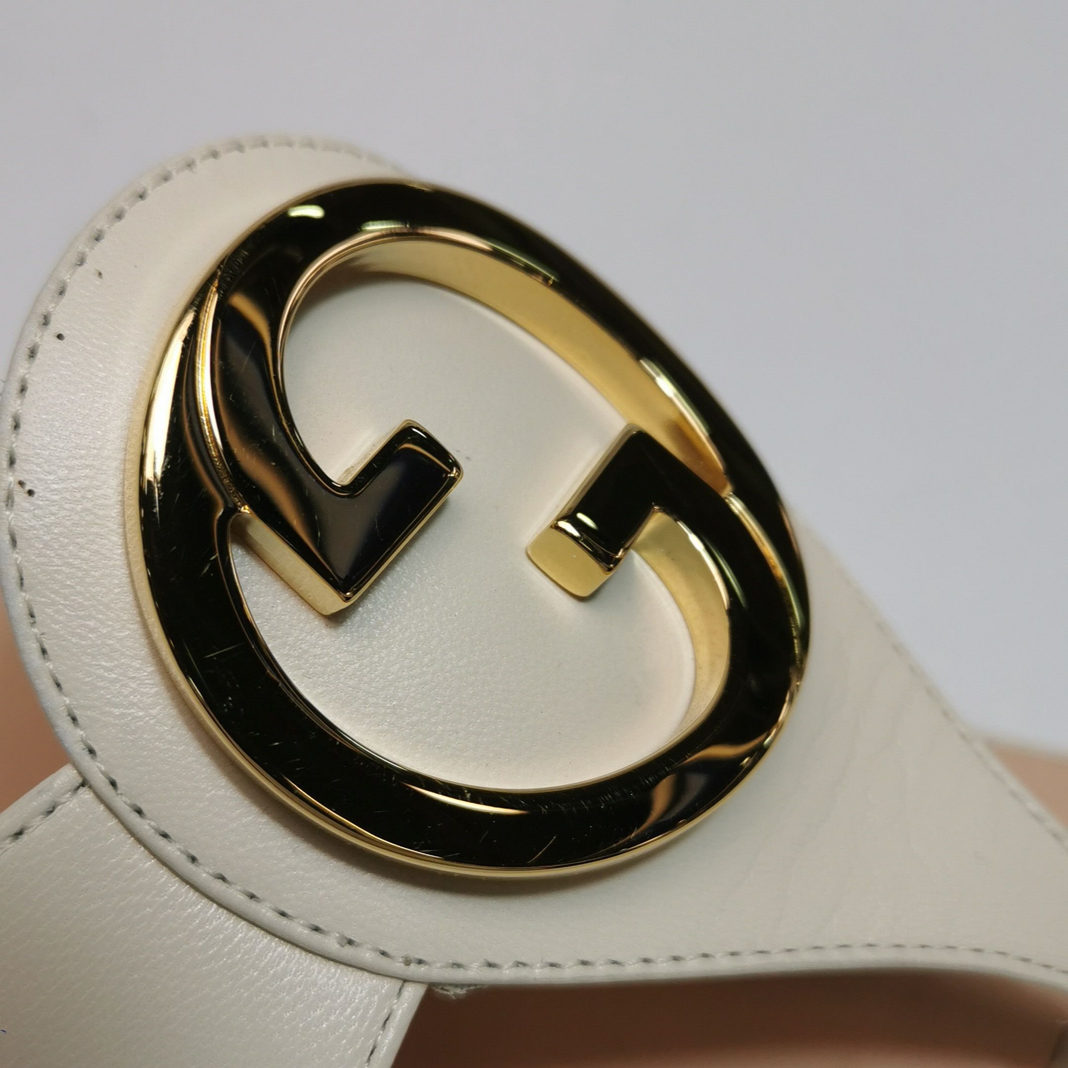 Gucci Gucci Women 6 Sandals Size US 6 / IT 36 - 9 Thumbnail
