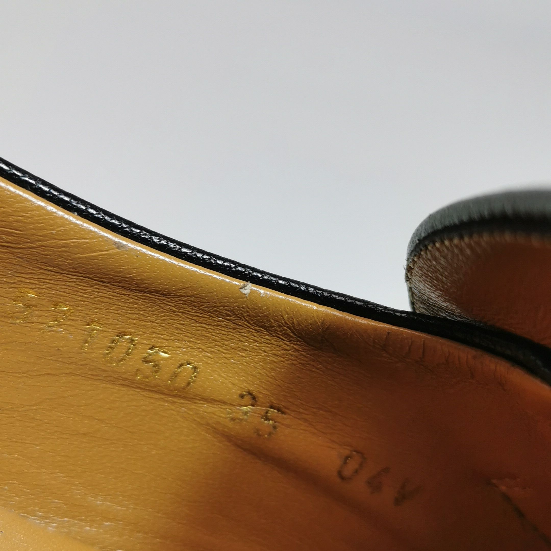 Gucci Gucci Women 5 Flats Size US 5 / IT 35 - 9 Thumbnail