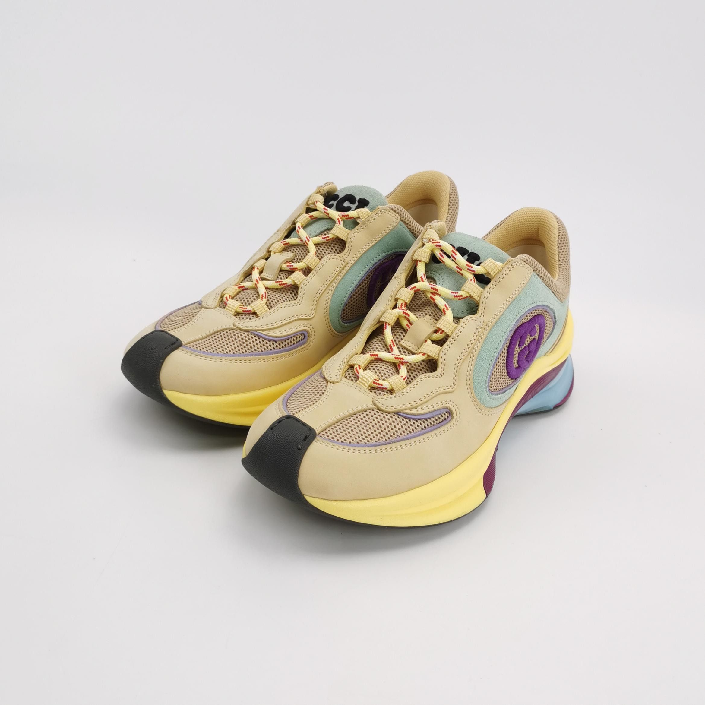 Gucci Gucci Women 5 Lowtop Sneakers Size US 5 / IT 35 - 2 Thumbnail