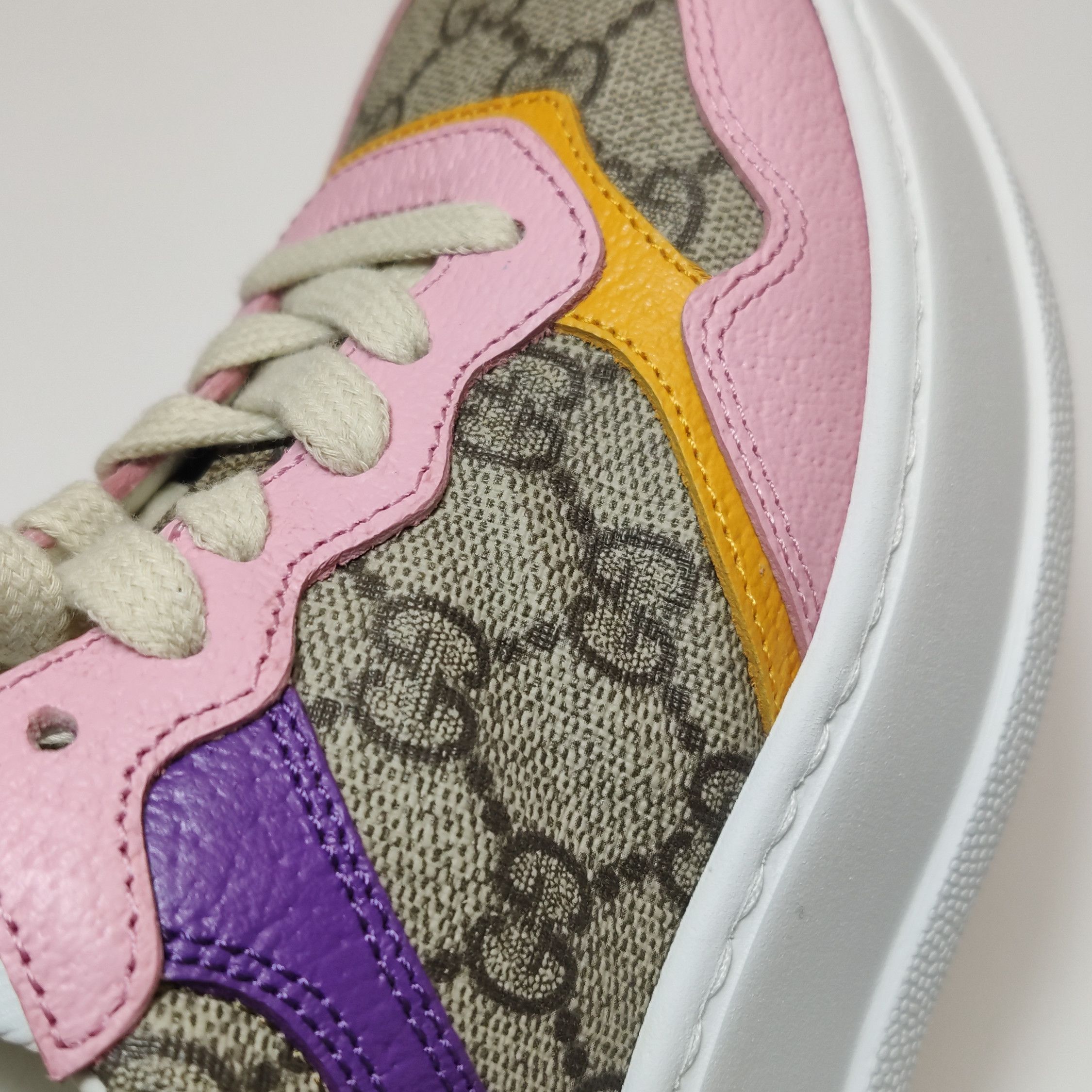 Gucci Gucci Women it_34 Lowtop Sneakers Size US 4 / IT 34 - 9 Thumbnail