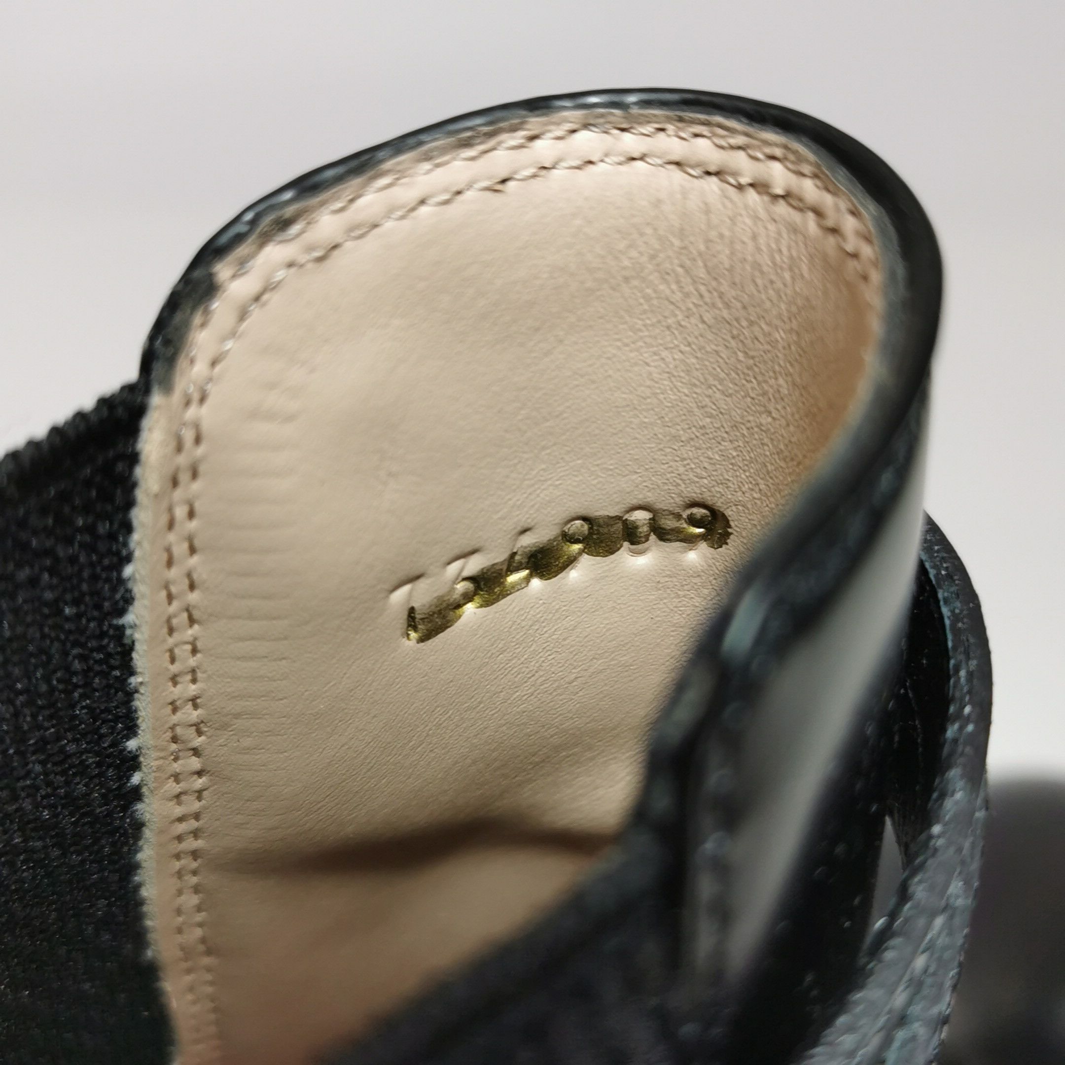 Gucci Gucci Women 8-5 Boots Size US 8.5 / IT 38.5 - 11 Thumbnail