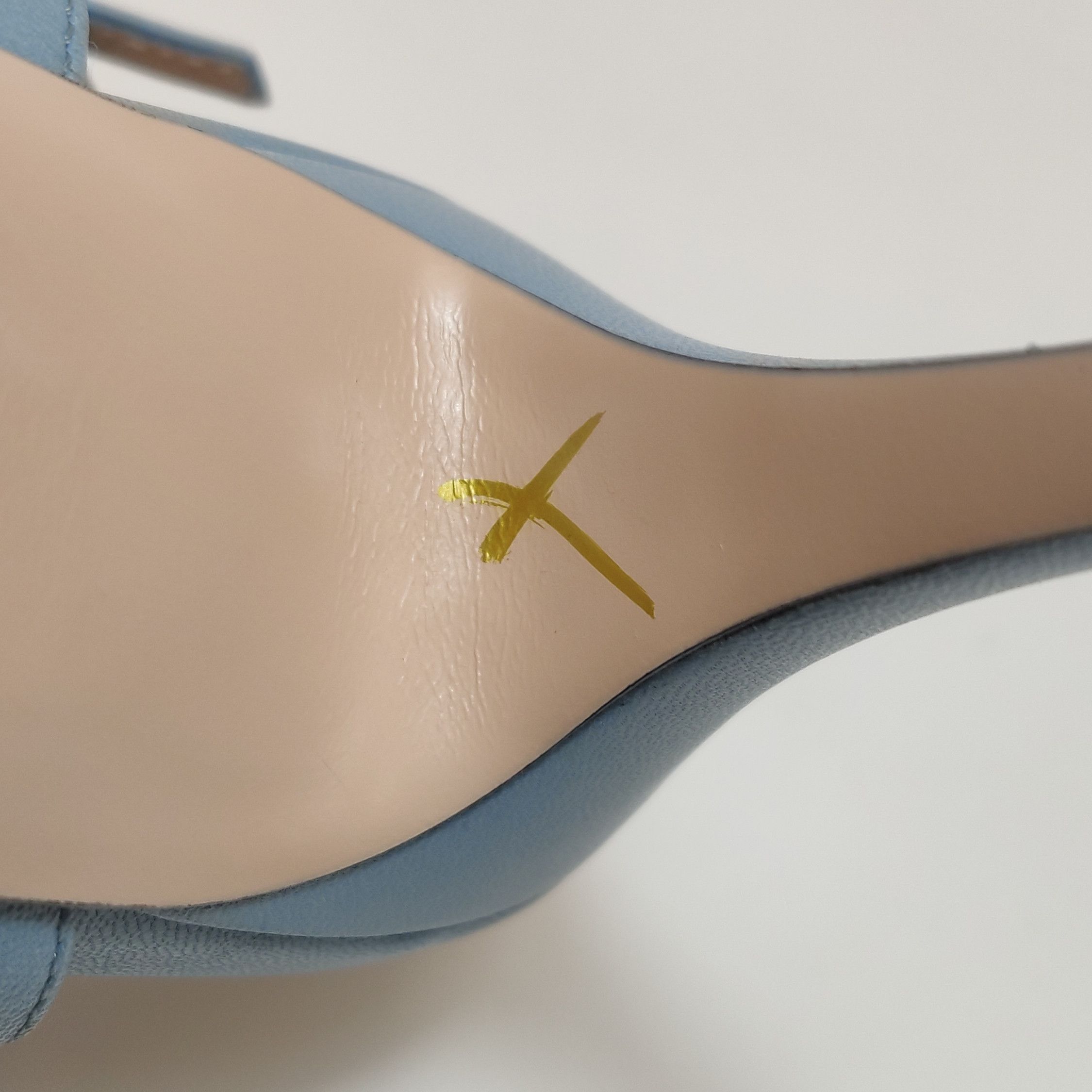 Gucci Gucci Women 6 Sandals Size US 6 / IT 36 - 9 Thumbnail