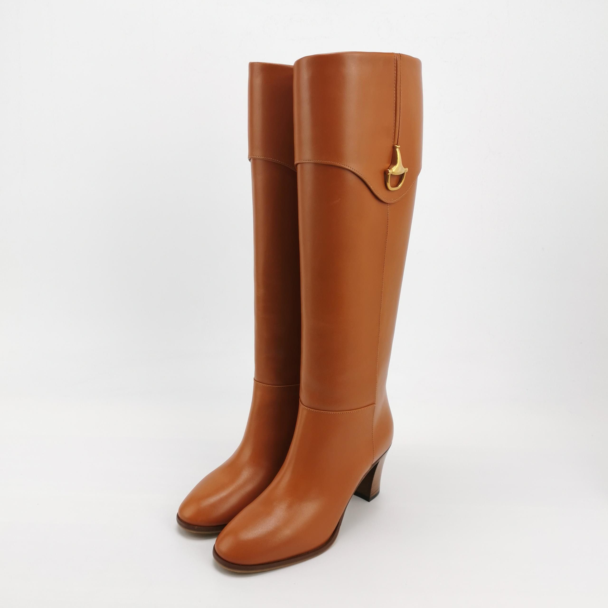 Gucci Gucci Women 6 Boots Size US 6 / IT 36 - 2 Thumbnail