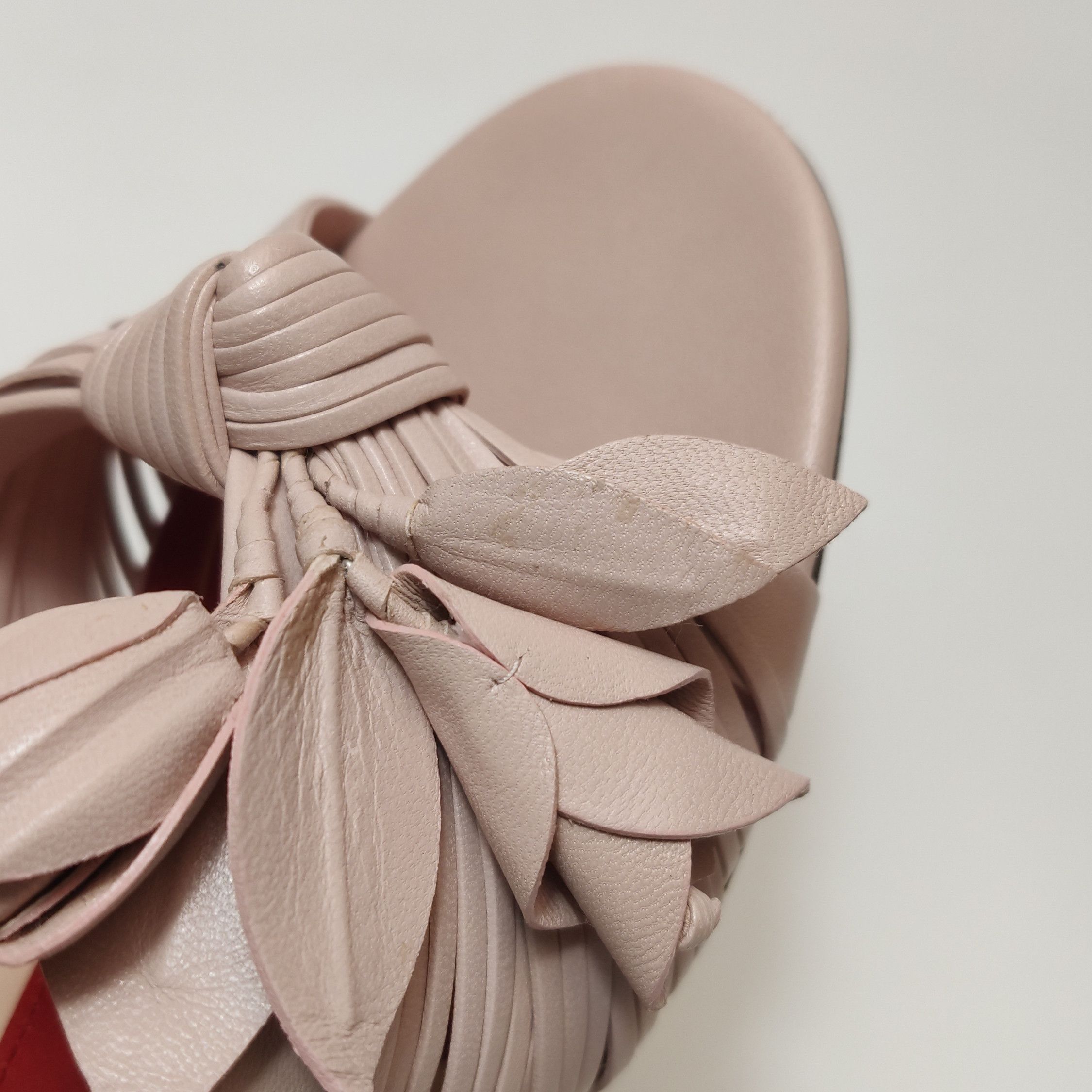 Gucci Gucci Women 6 Sandals Size US 6 / IT 36 - 8 Thumbnail