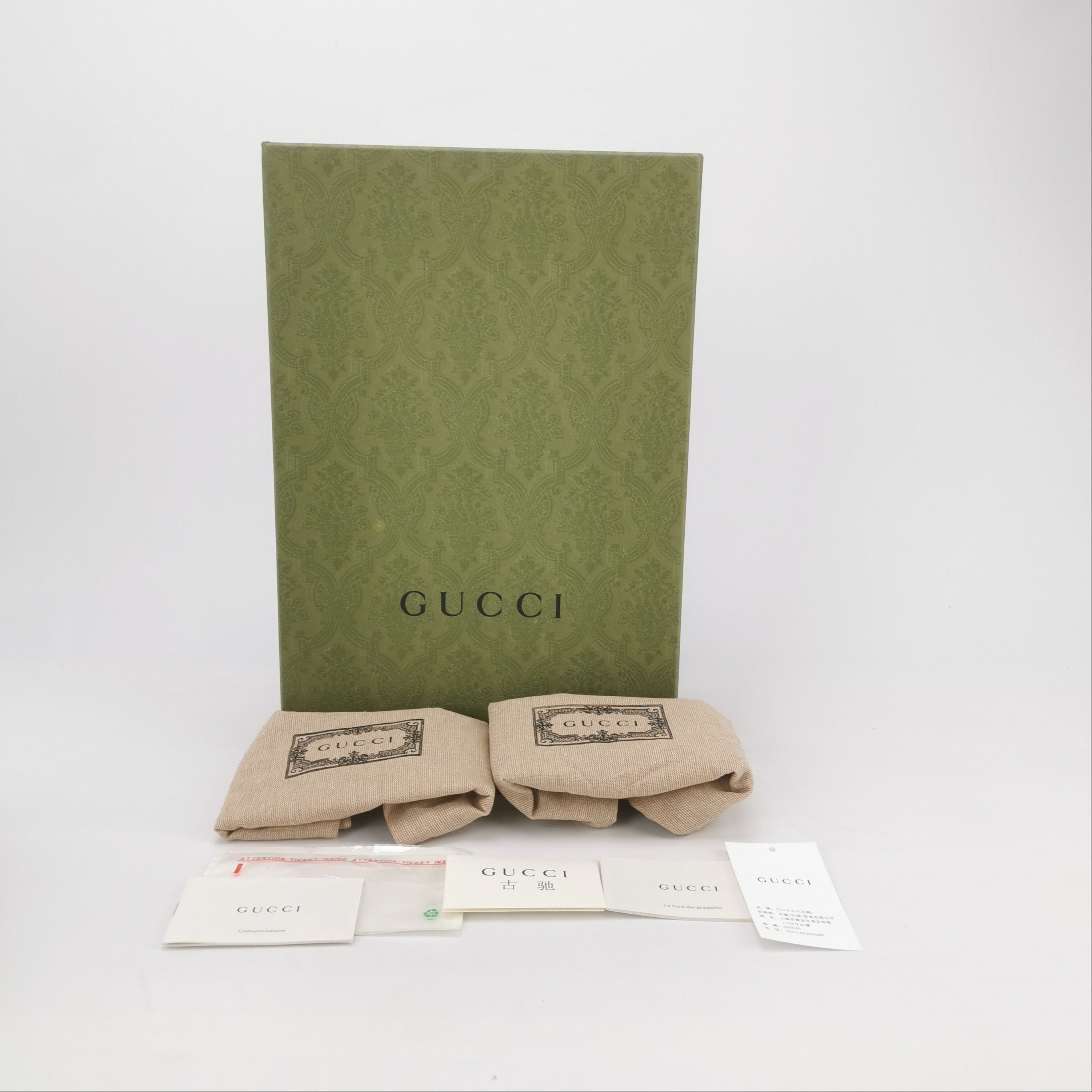 Gucci Gucci Women 6-5 Flats Size US 6.5 / IT 36.5 - 6 Thumbnail
