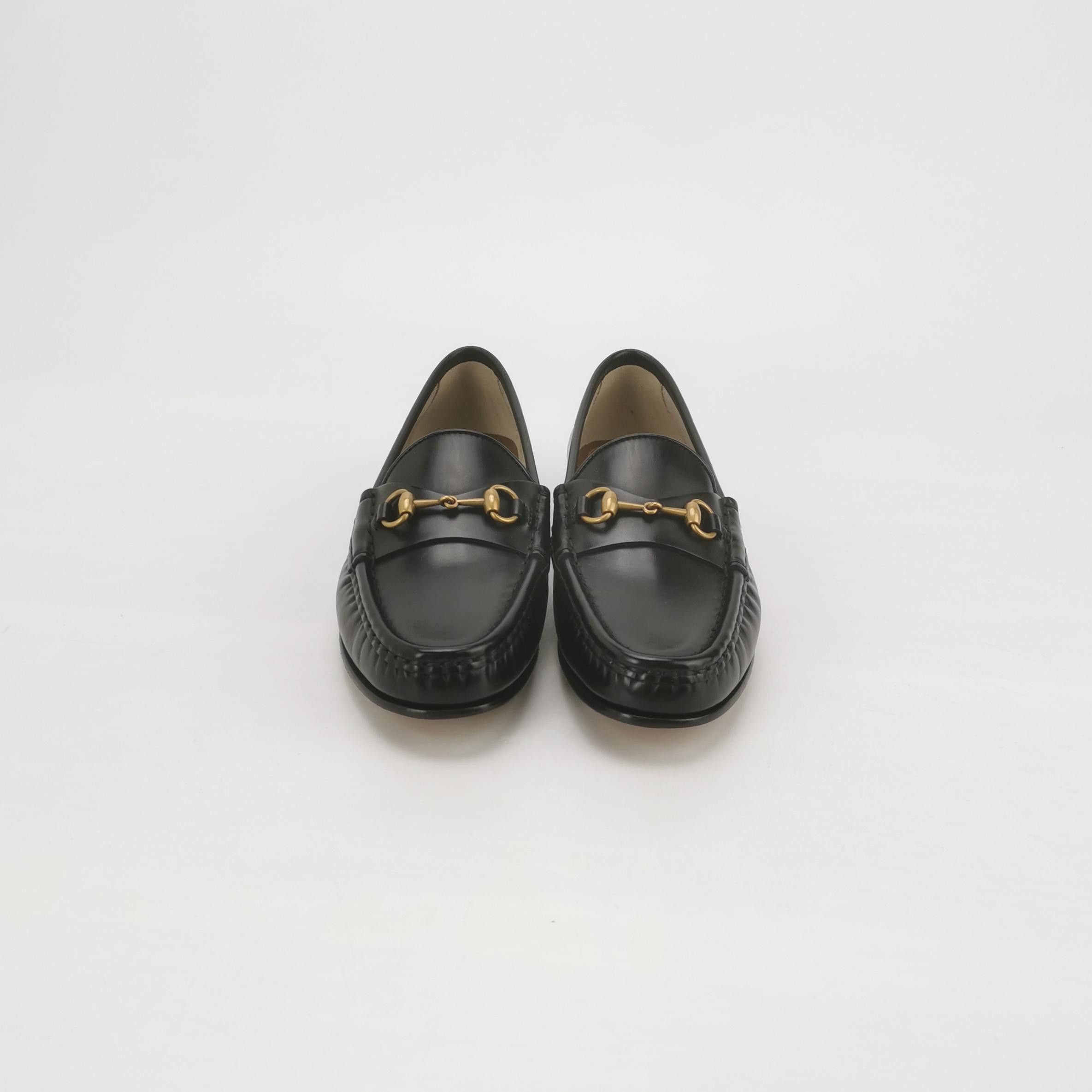 Gucci Gucci Women 5-5 Flats Size US 5.5 / IT 35.5 - 3 Thumbnail