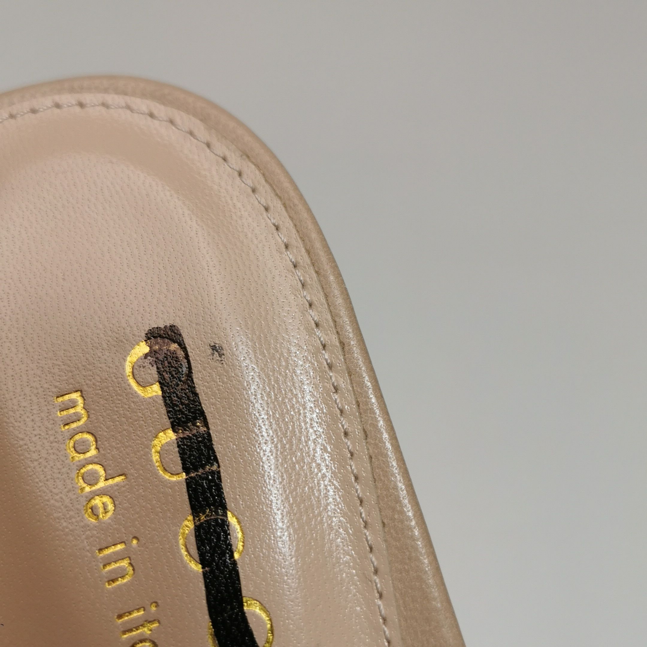 Gucci Gucci Women 5-5 Flats Size US 5.5 / IT 35.5 - 10 Thumbnail