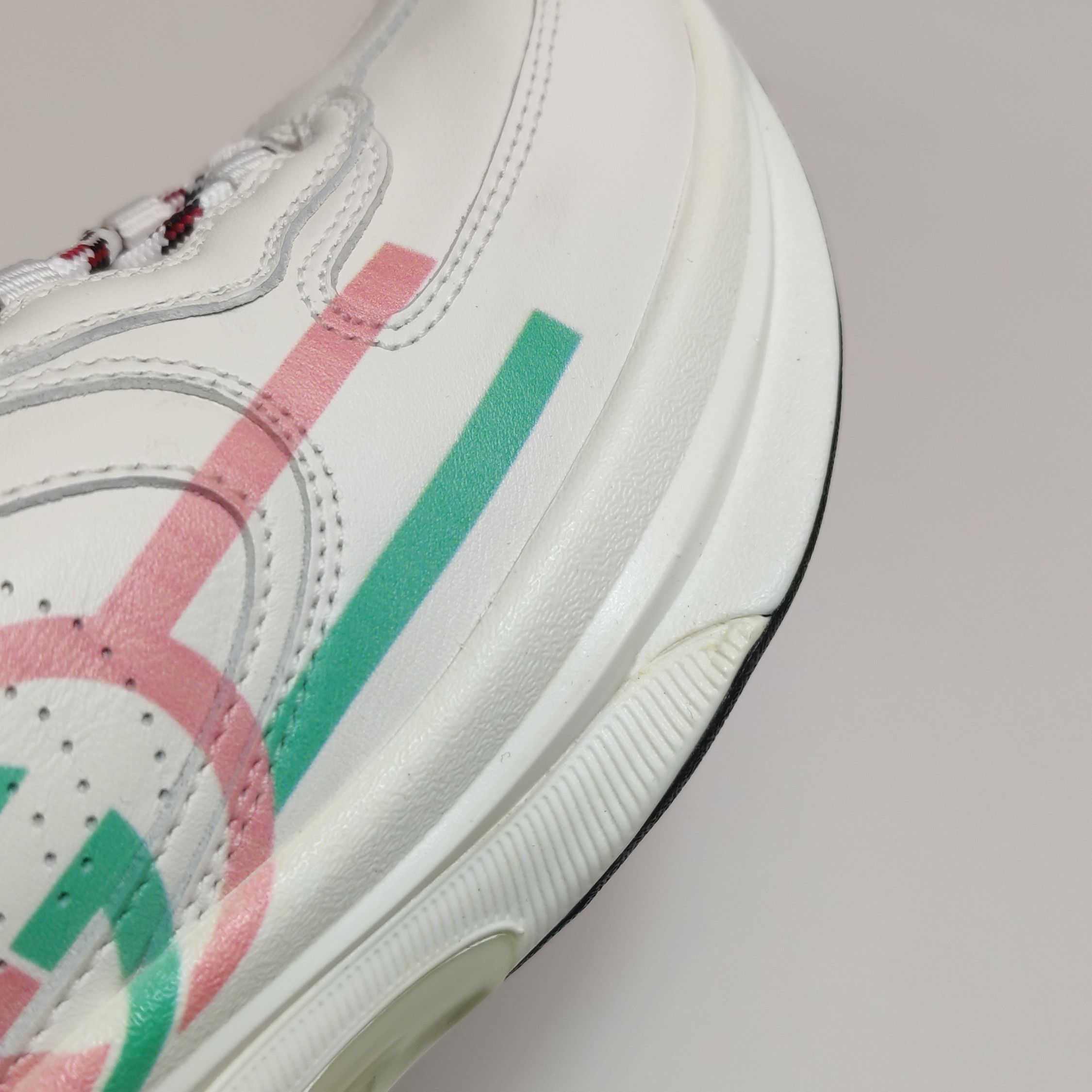 Gucci Gucci Women it_34 Lowtop Sneakers Size US 4 / IT 34 - 8 Thumbnail