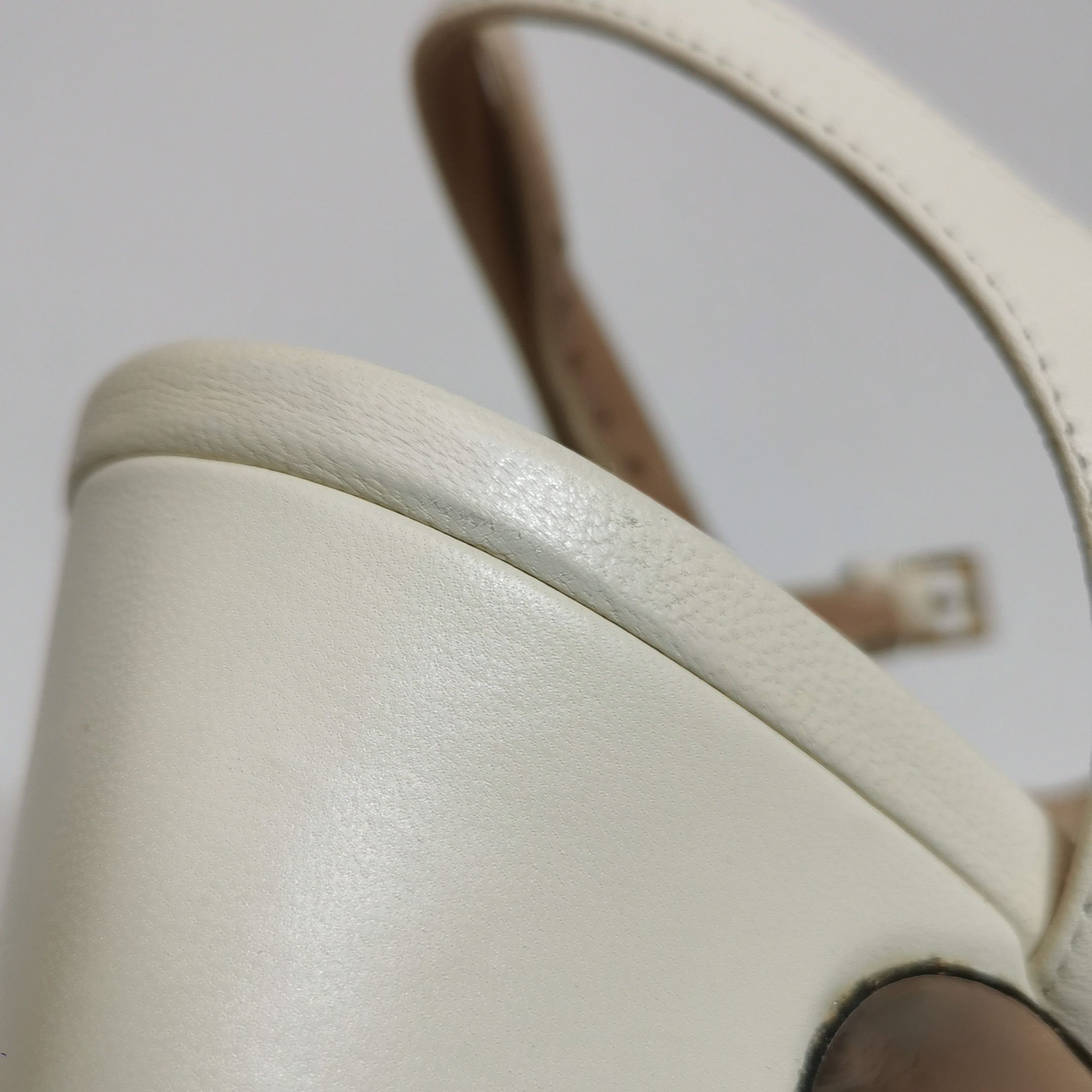 Gucci Gucci Women 8 Sandals Size US 8 / IT 38 - 8 Thumbnail