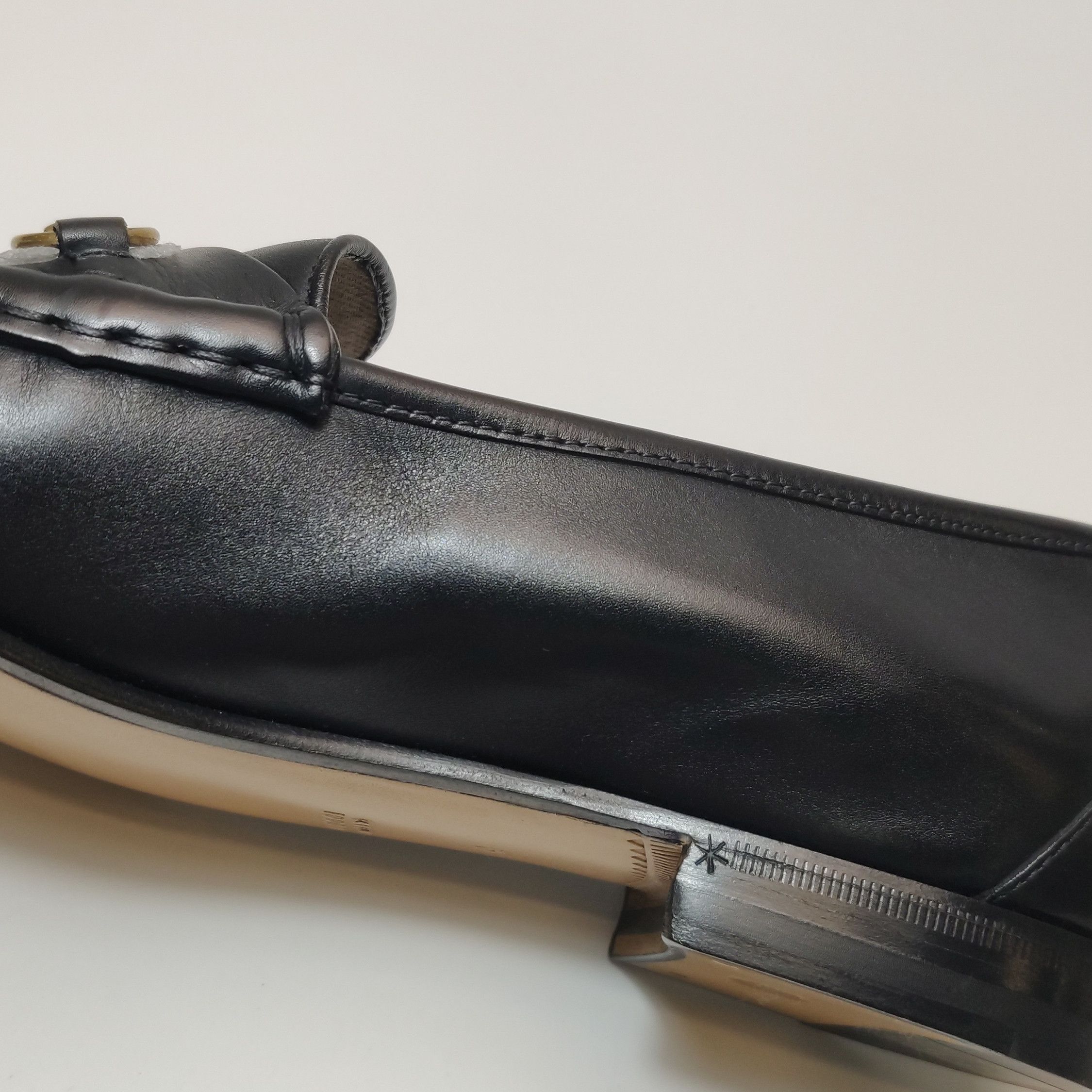 Gucci Gucci Women 10 Flats Size US 10 / IT 40 - 11 Thumbnail