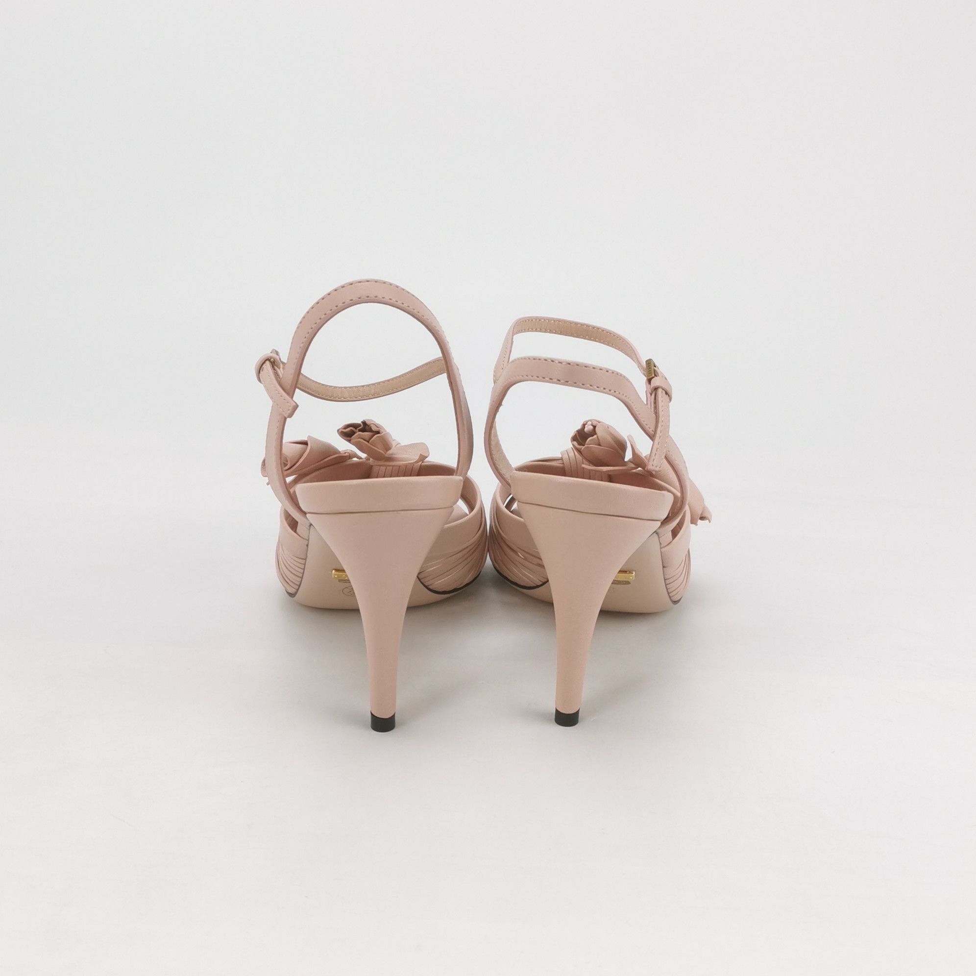 Gucci Gucci Women 6 Sandals Size US 6 / IT 36 - 4 Thumbnail