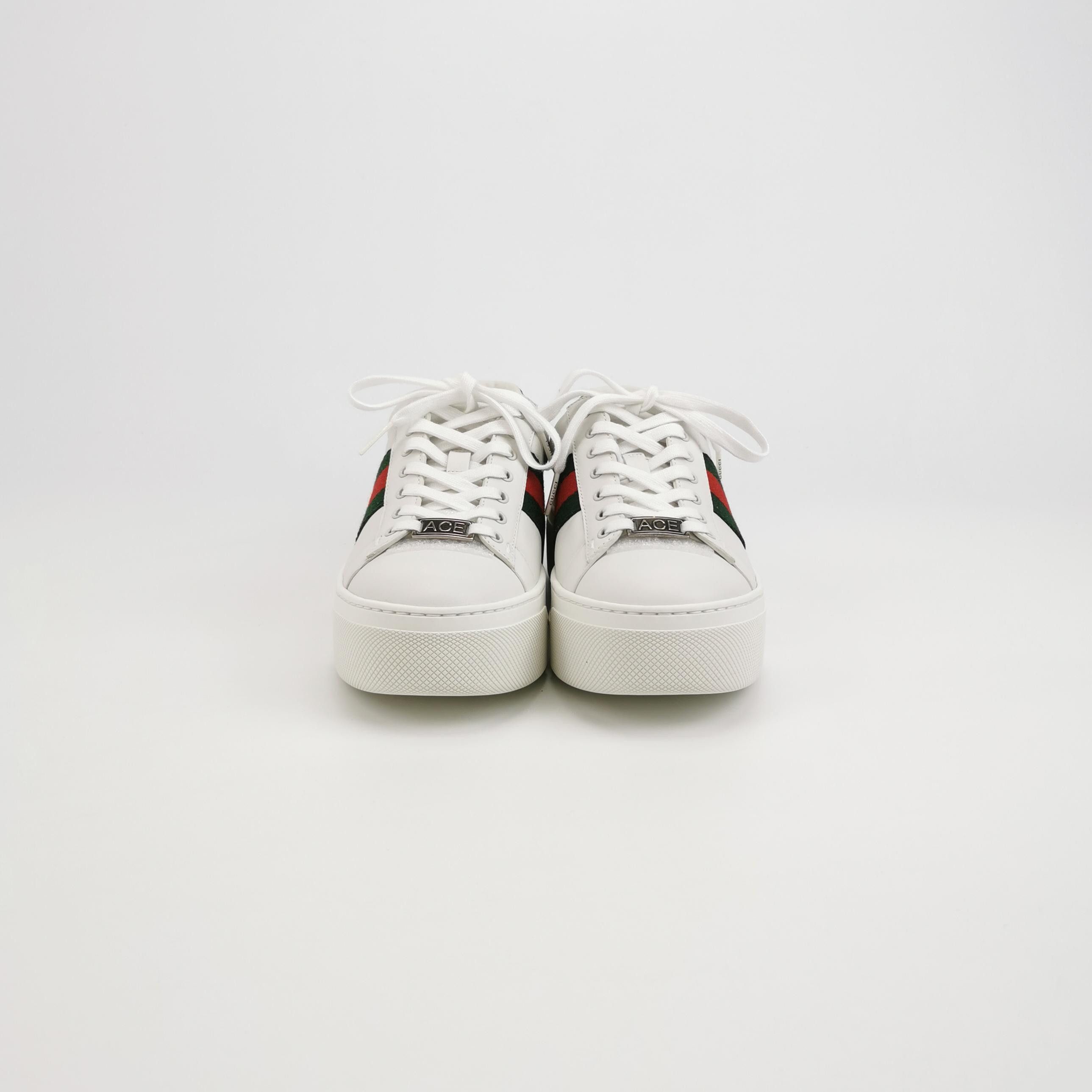 Gucci Gucci Women 5 Lowtop Sneakers Size US 5 / IT 35 - 3 Thumbnail