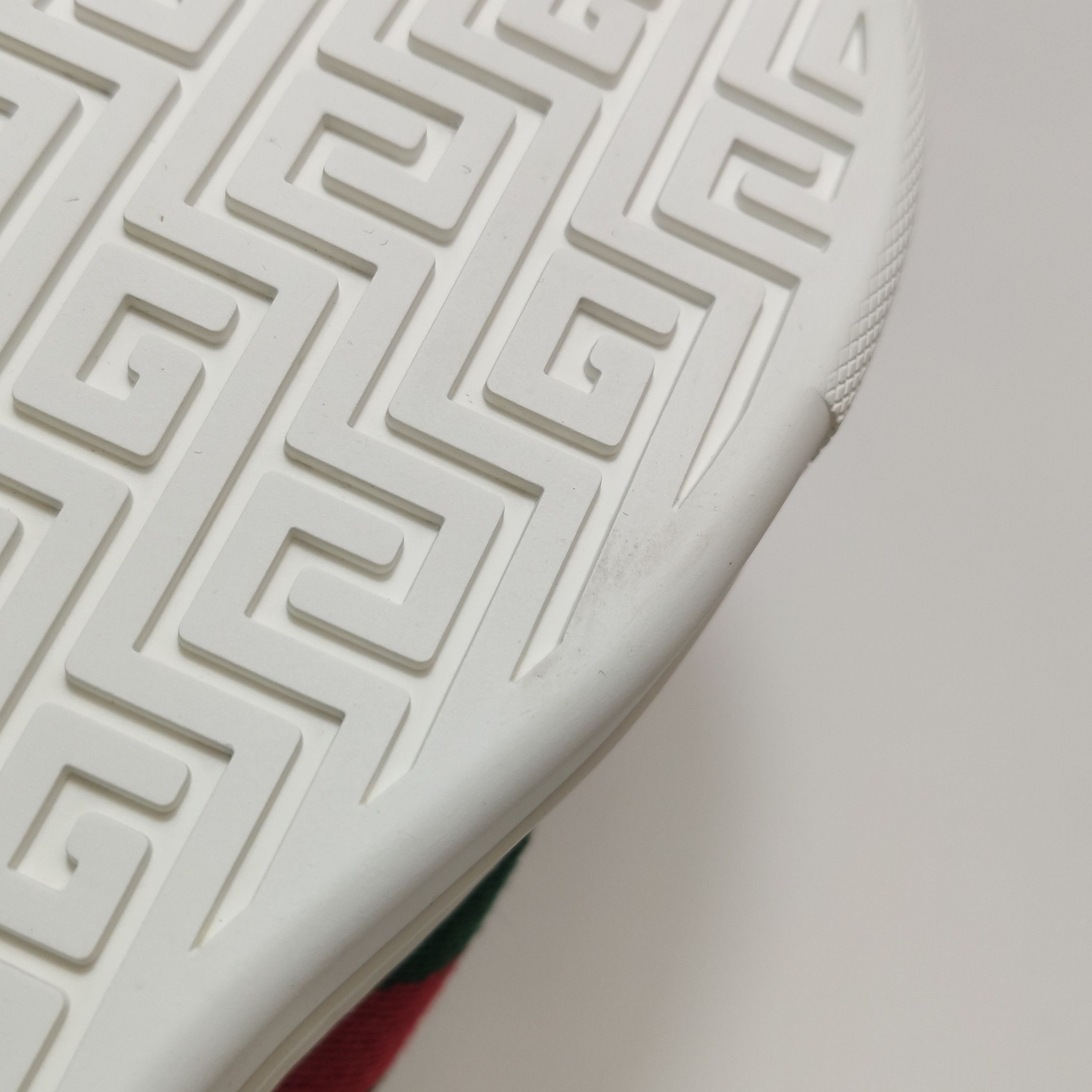 Gucci Gucci Women 5 Lowtop Sneakers Size US 5 / IT 35 - 7 Thumbnail