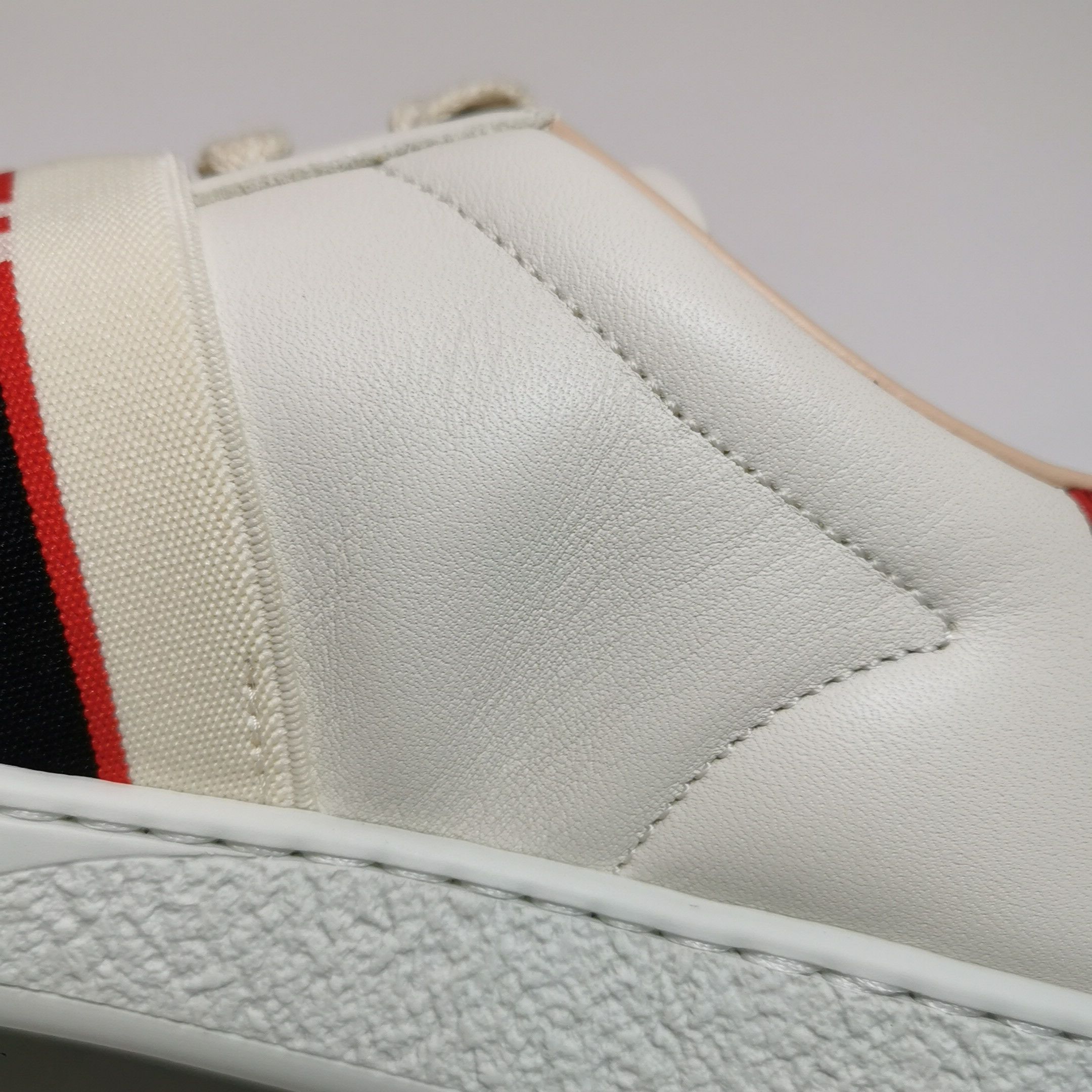 Gucci Gucci Women 5 Lowtop Sneakers Size US 5 / IT 35 - 10 Thumbnail