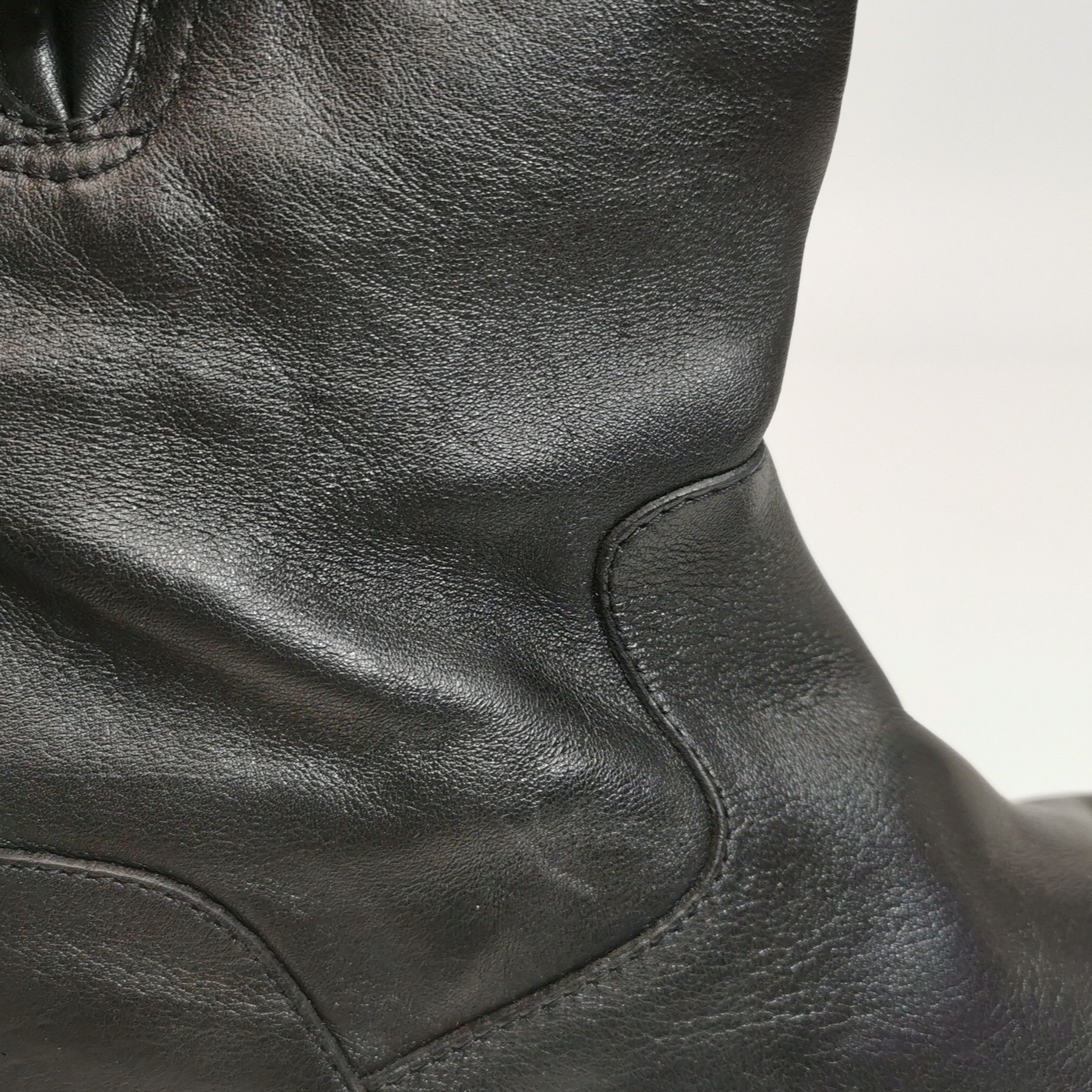 Gucci Gucci Women 7-5 Boots Size US 7.5 / IT 37.5 - 11 Thumbnail
