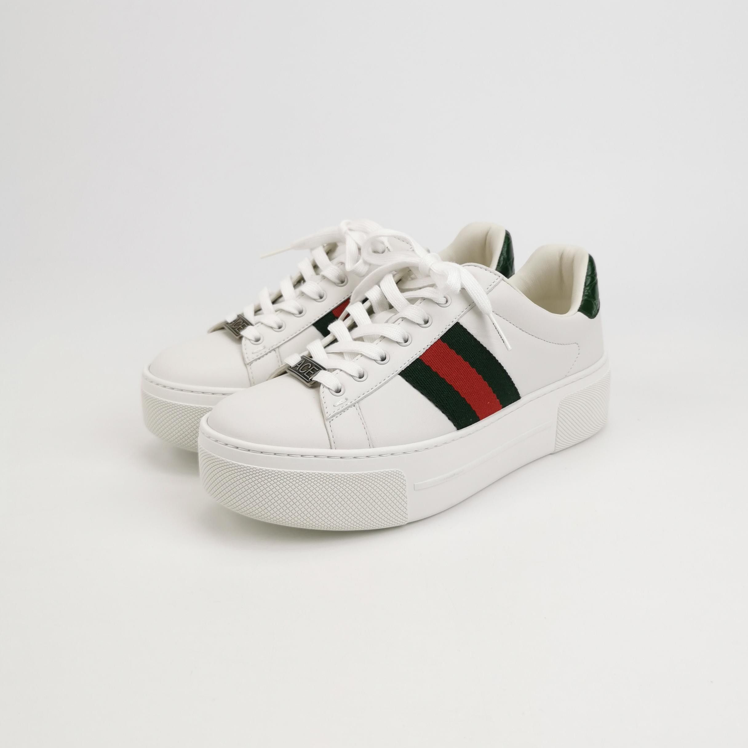 Gucci Gucci Women 5-5 Lowtop Sneakers Size US 5.5 / IT 35.5 - 2 Thumbnail