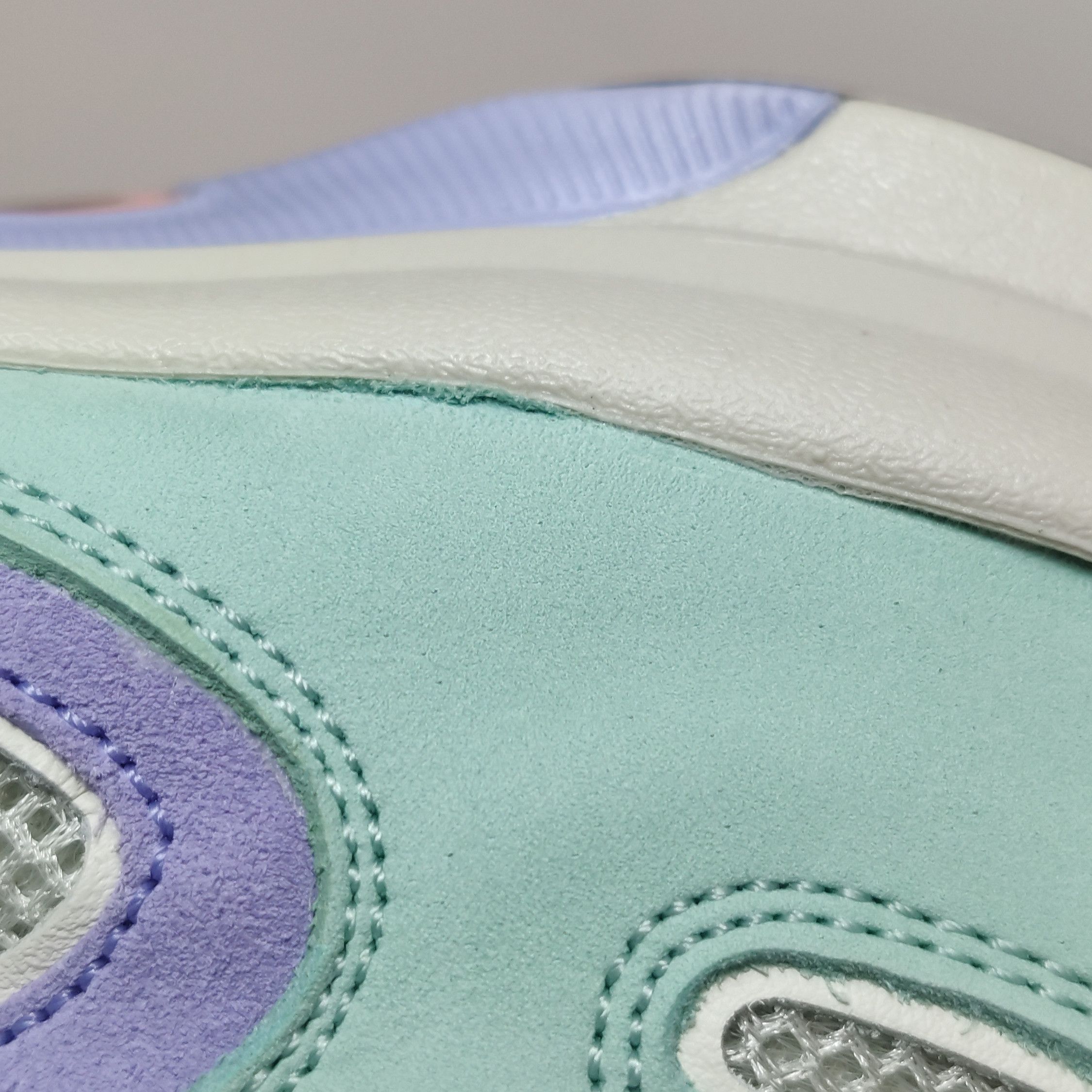 Gucci Gucci Women 5-5 Lowtop Sneakers Size US 5.5 / IT 35.5 - 7 Thumbnail