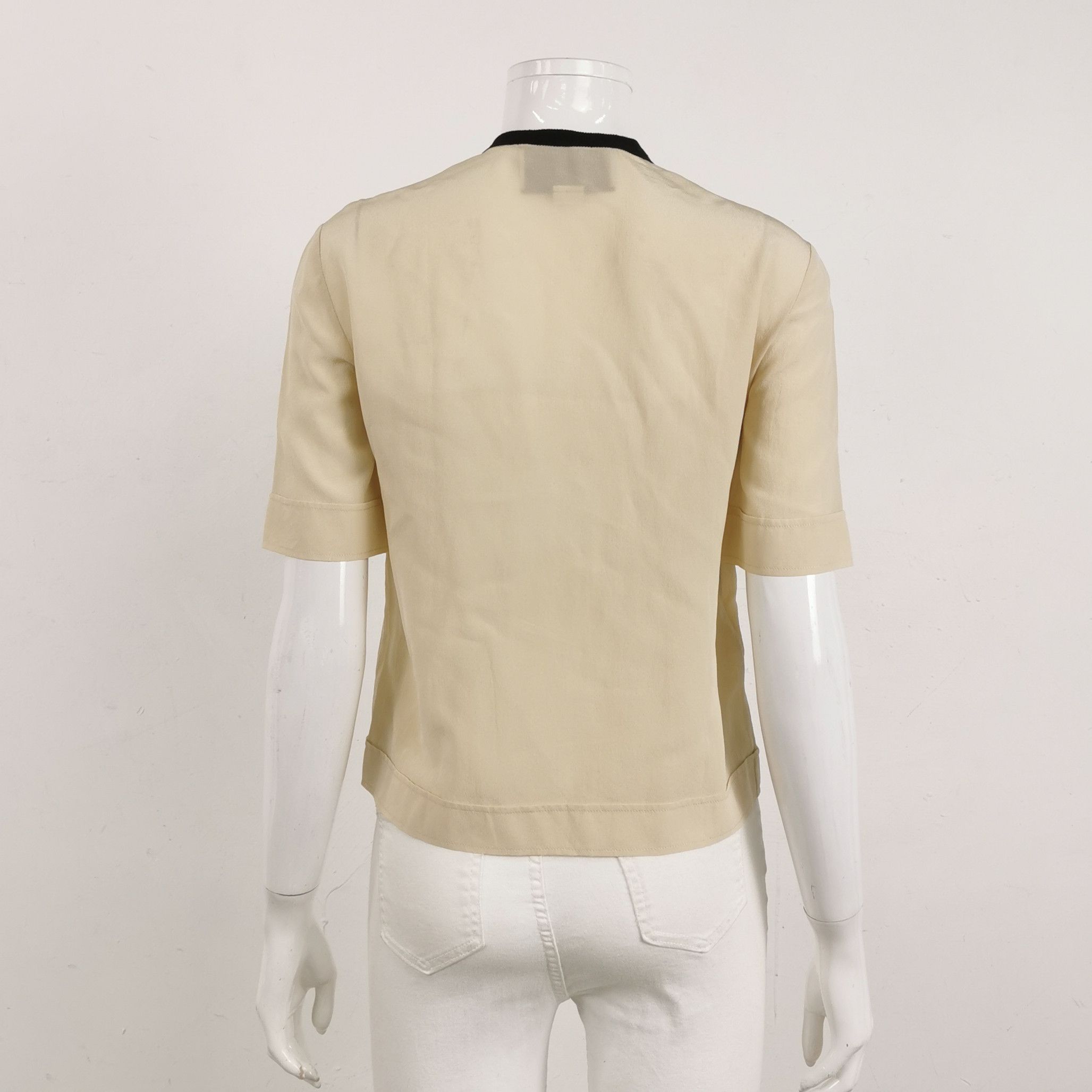 Gucci Gucci Women it_38 Short Sleeve Shirts Size XS / US 0-2 / IT 36-38 - 2 Thumbnail