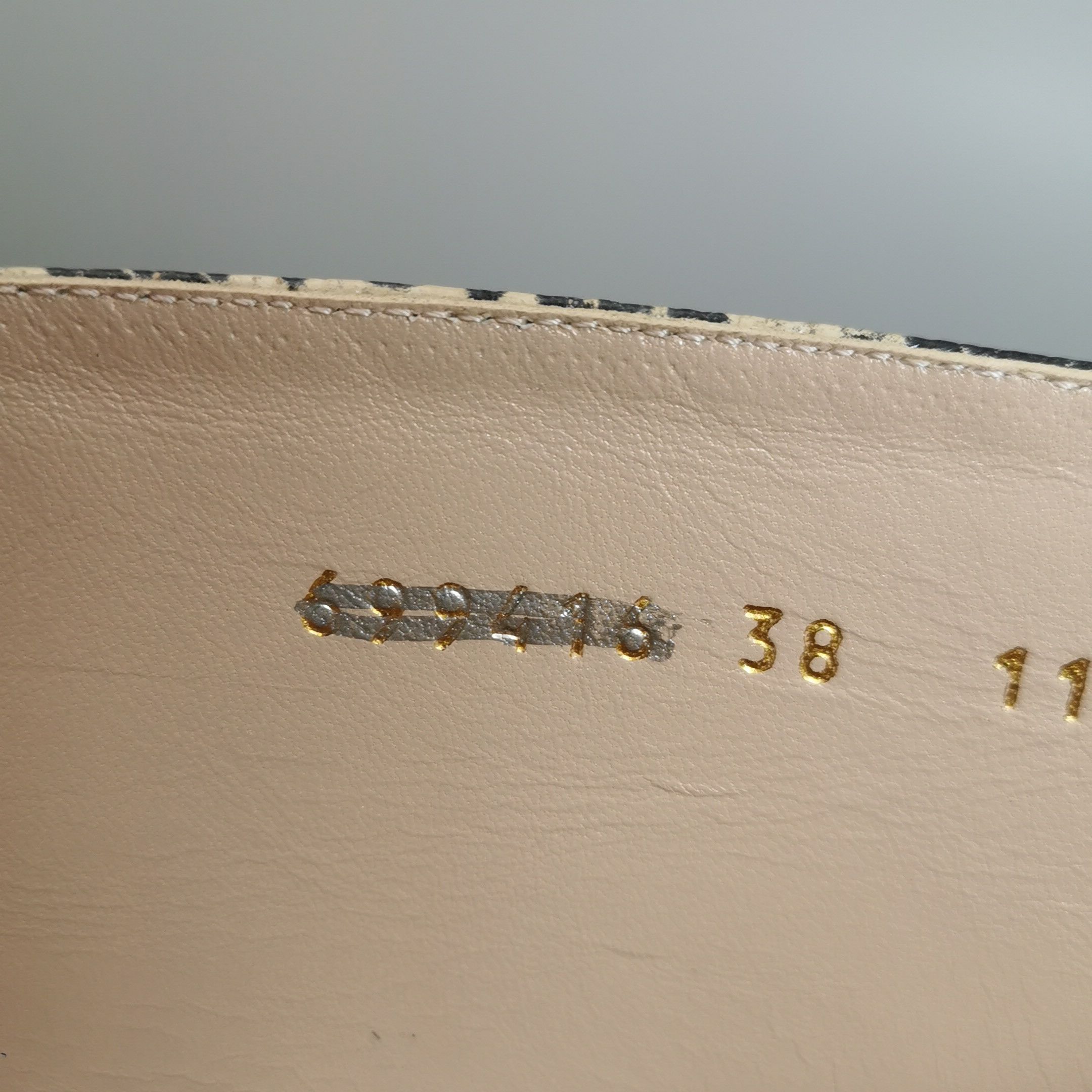 Gucci Gucci Women 8 Boots Size US 8 / IT 38 - 11 Thumbnail
