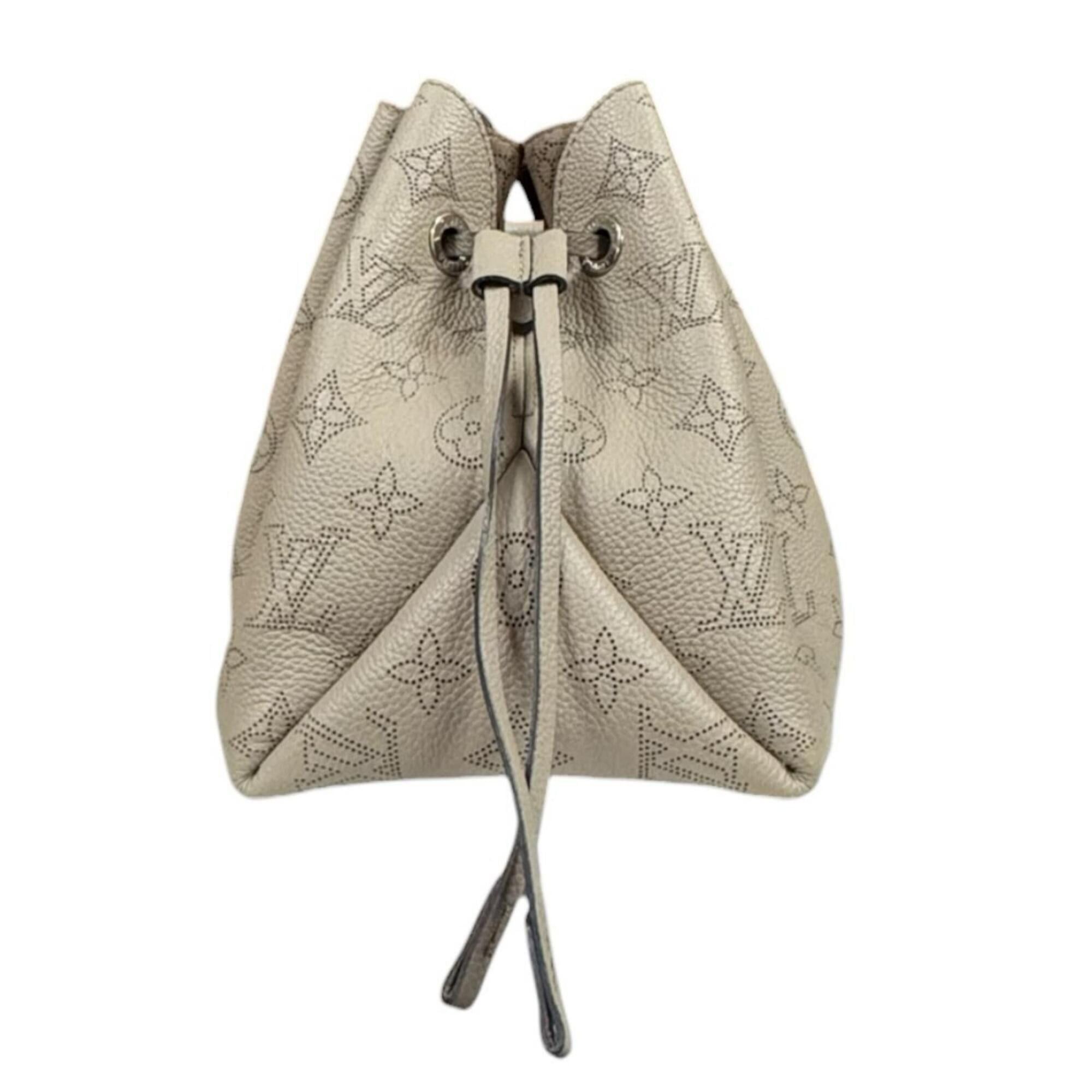 Louis Vuitton Louis Vuitton Bella Monogram Mahina Shoulder Bag, M57201 Beige, Women's, LOUIS VUITTON, 2-way Size ONE SIZE - 5 Thumbnail