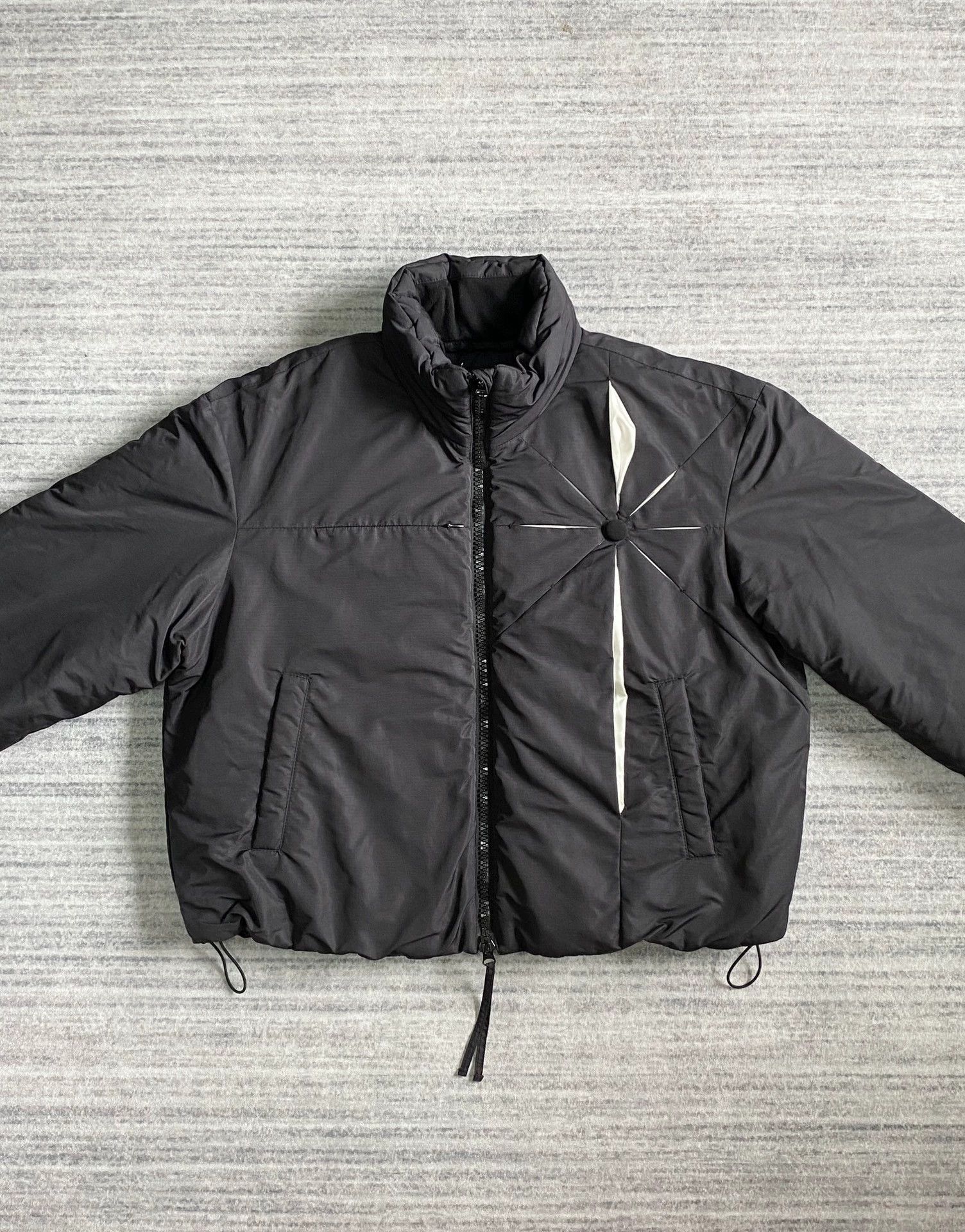Kusikohc Vintage Item Size US S / EU 44-46 / 1 - 3 Thumbnail
