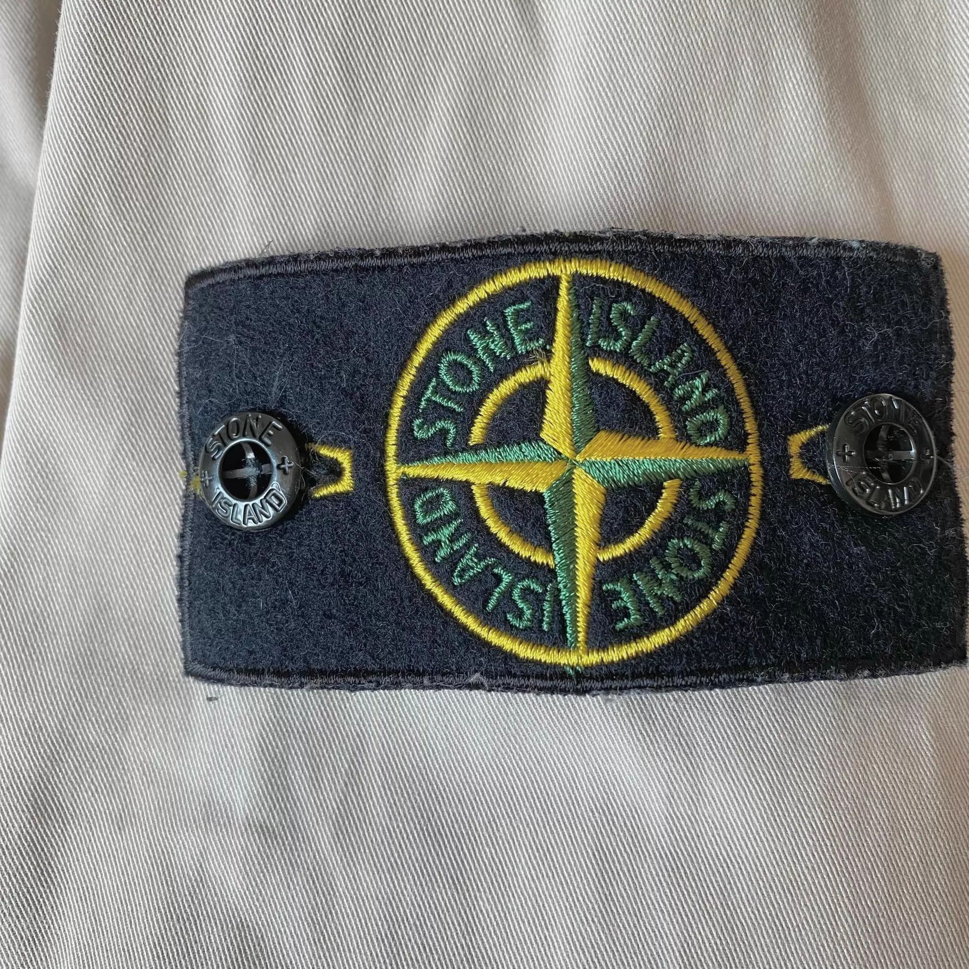 Stone Island Utility Jacket with Flap Pockets in Beige Size US L / EU 52-54 / 3 - 5 Thumbnail