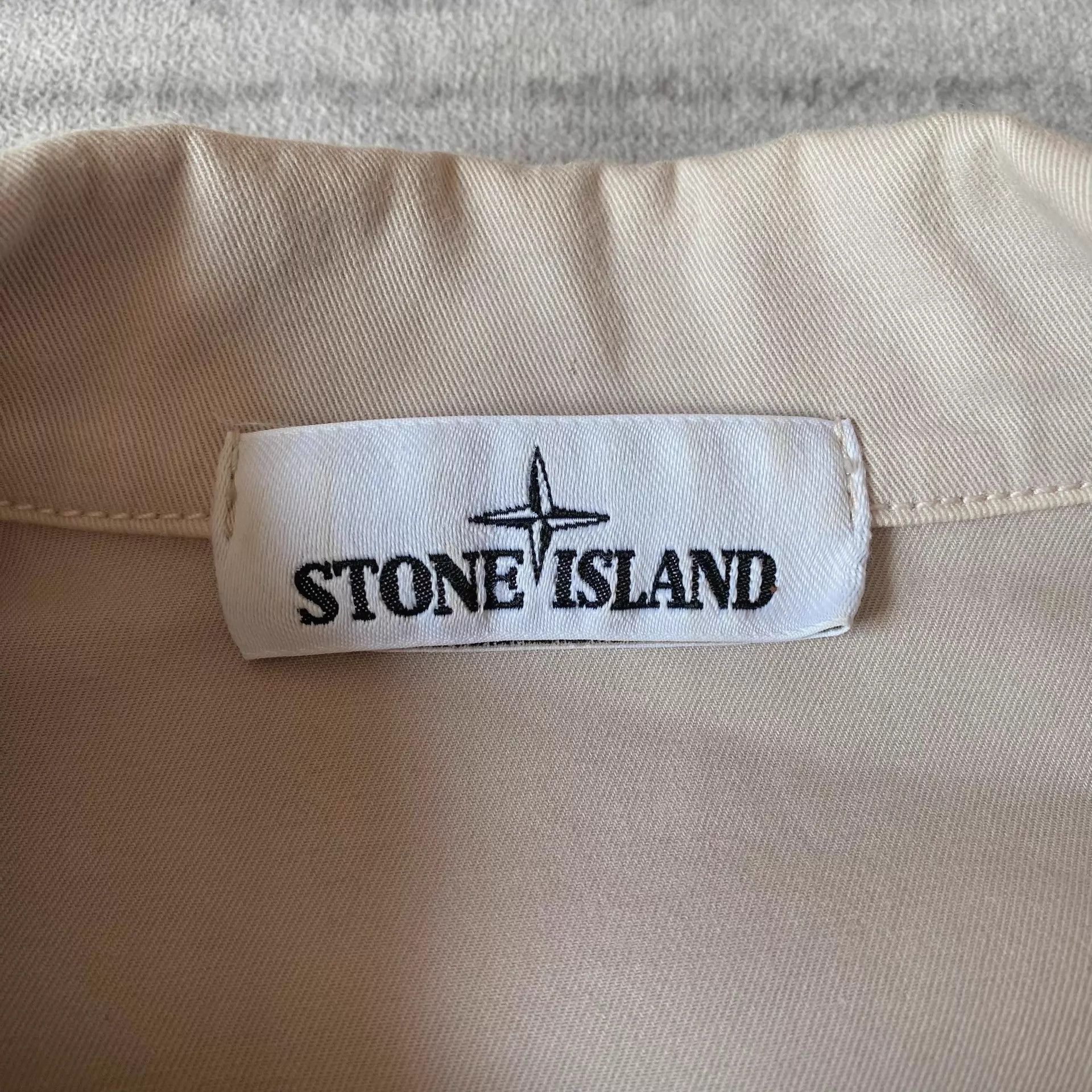 Stone Island Utility Jacket with Flap Pockets in Beige Size US L / EU 52-54 / 3 - 6 Thumbnail