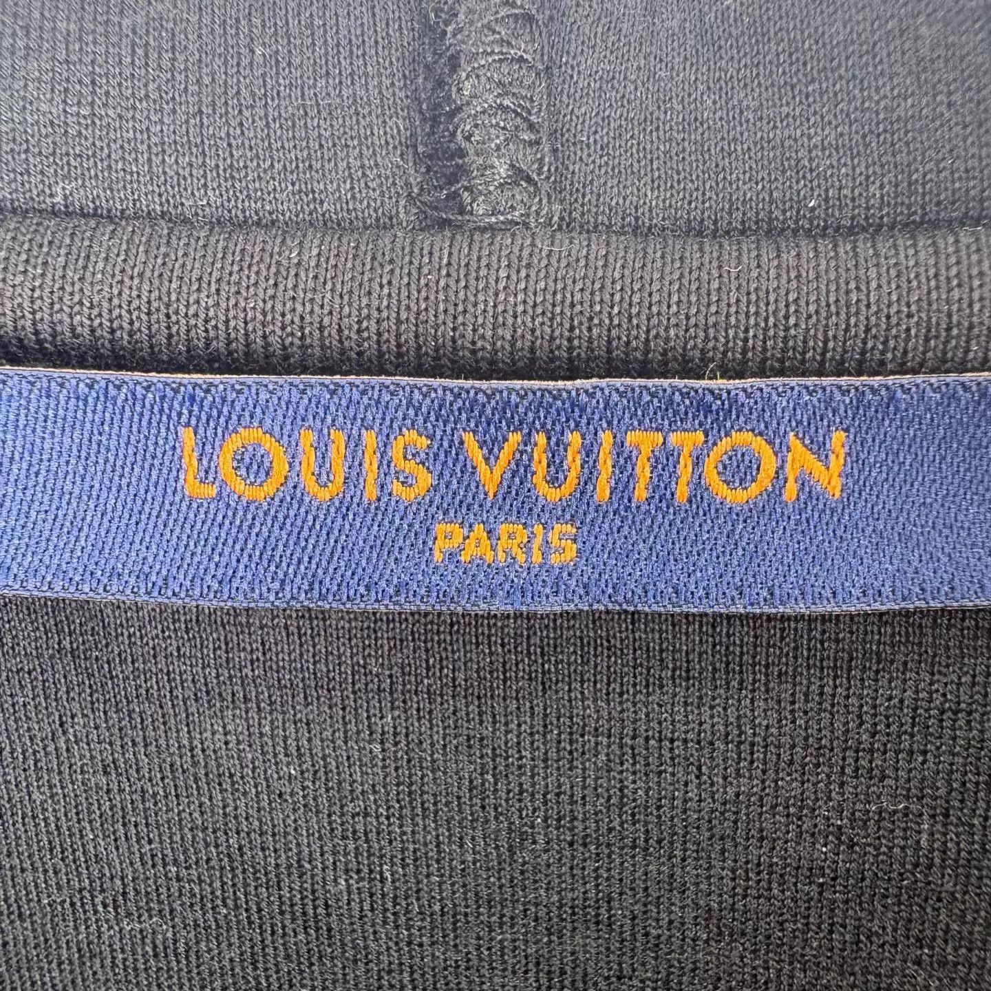 Louis Vuitton Vintage Item Size US L / EU 52-54 / 3 - 6 Thumbnail