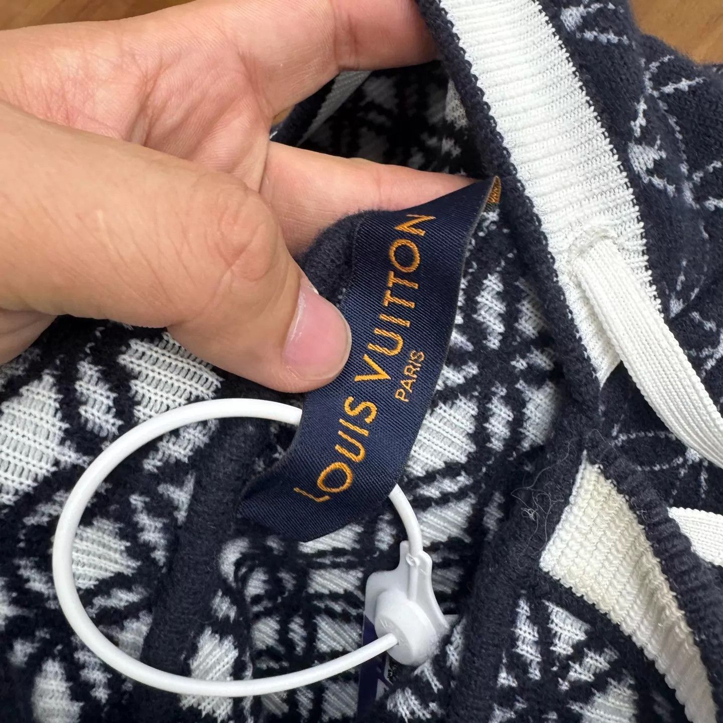 Louis Vuitton Vintage Item Size US M / EU 48-50 / 2 - 6 Thumbnail
