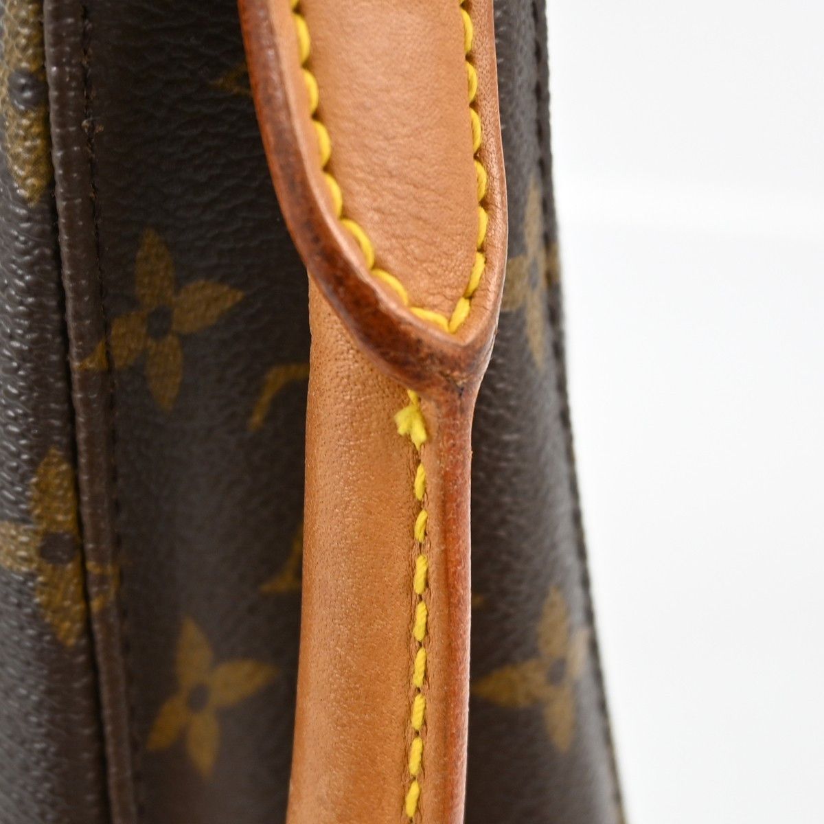 Louis Vuitton Louis Vuitton Monogram Looping Handbag Monogram Canvas Size ONE SIZE - 12 Thumbnail