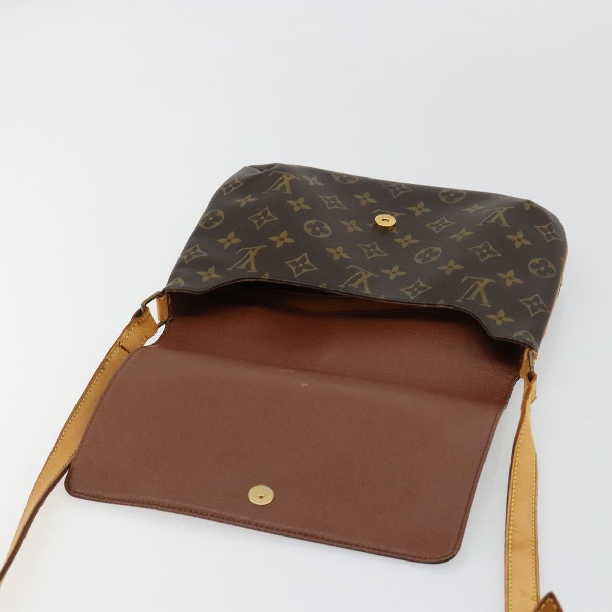 Louis Vuitton Louis Vuitton Musette Tango Handbag Monogram Canvas Size ONE SIZE - 18 Thumbnail