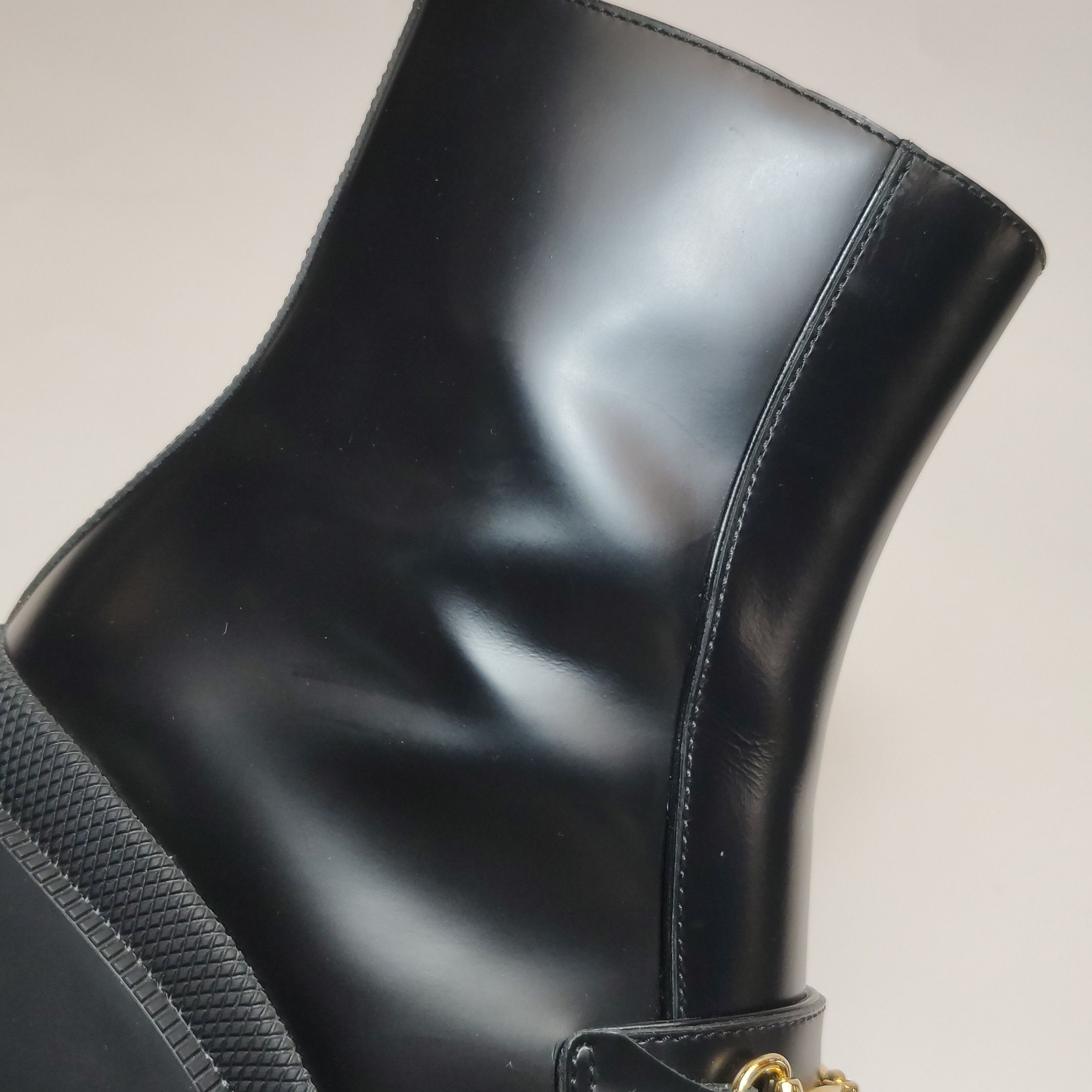 Gucci Gucci Women 7-5 Boots Size US 7.5 / IT 37.5 - 13 Thumbnail