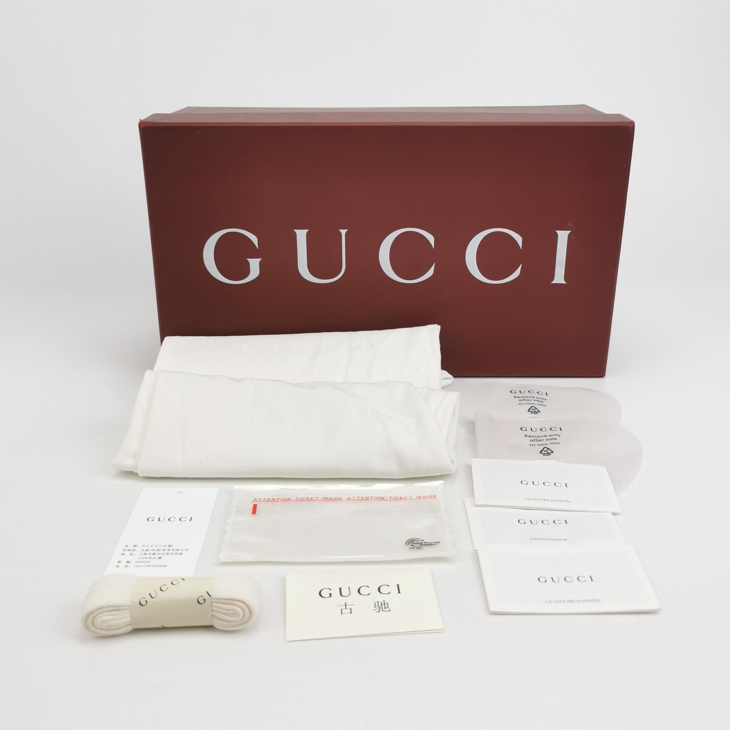 Gucci Gucci Women 7-5 Lowtop Sneakers Size US 7.5 / IT 37.5 - 6 Thumbnail